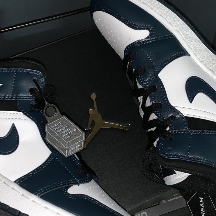 Jordan 1 High 85 College Navy, Jordan 1 Mid Dark Teal 착용 스타일