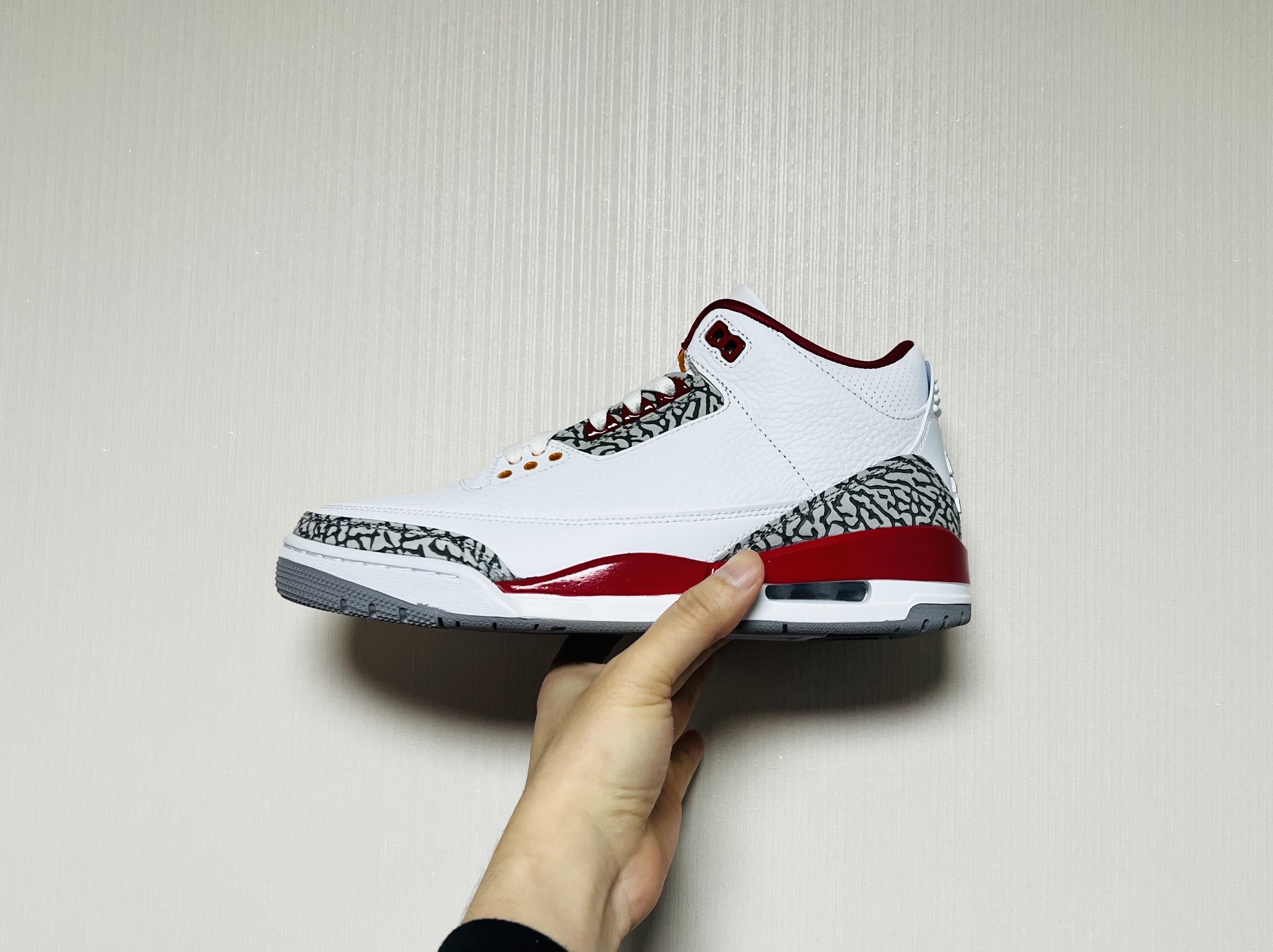 Jordan 3 Retro Cardinal Red 착용 스타일