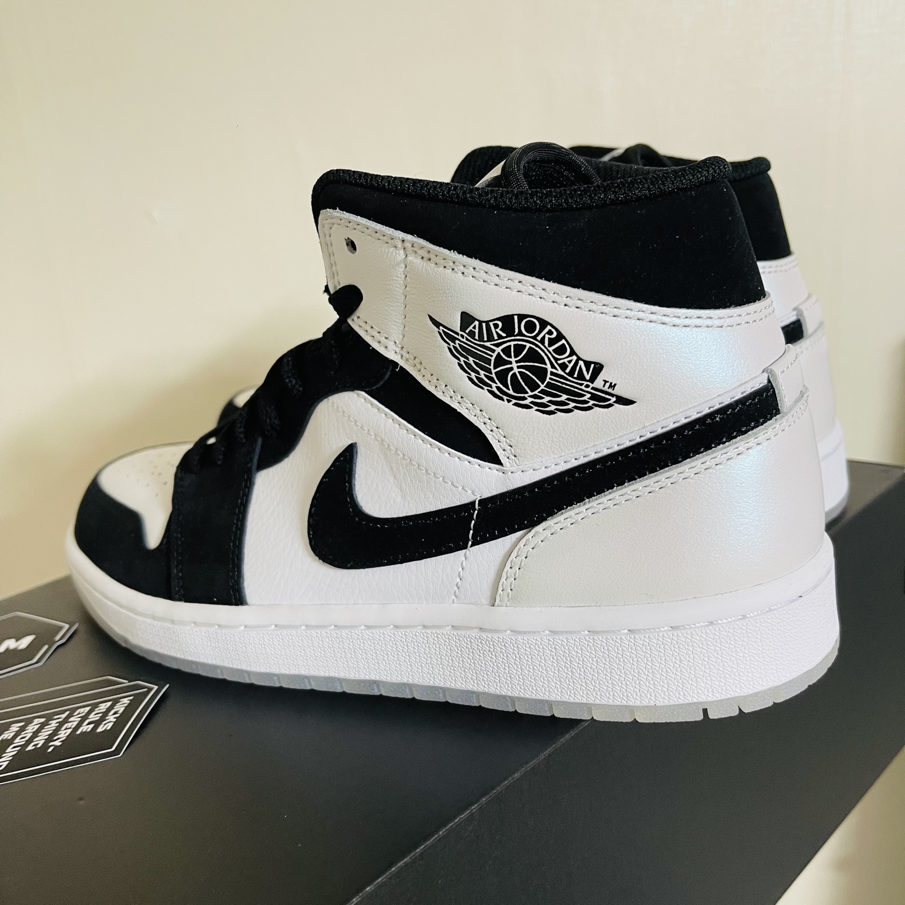 Jordan 1 Mid SE Diamond 착용 스타일 - 4
