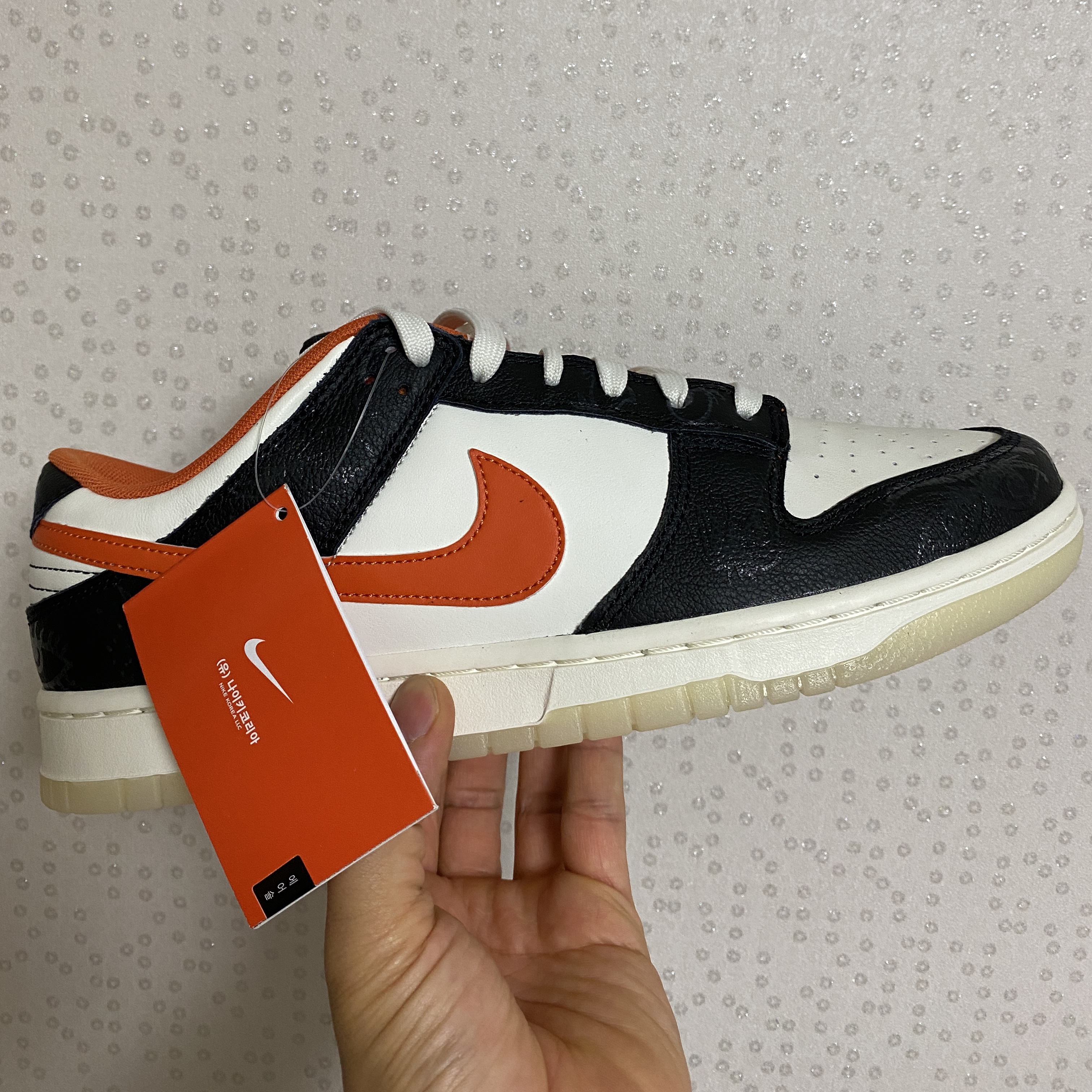Nike Dunk Low Retro PRM Halloween 착용 스타일