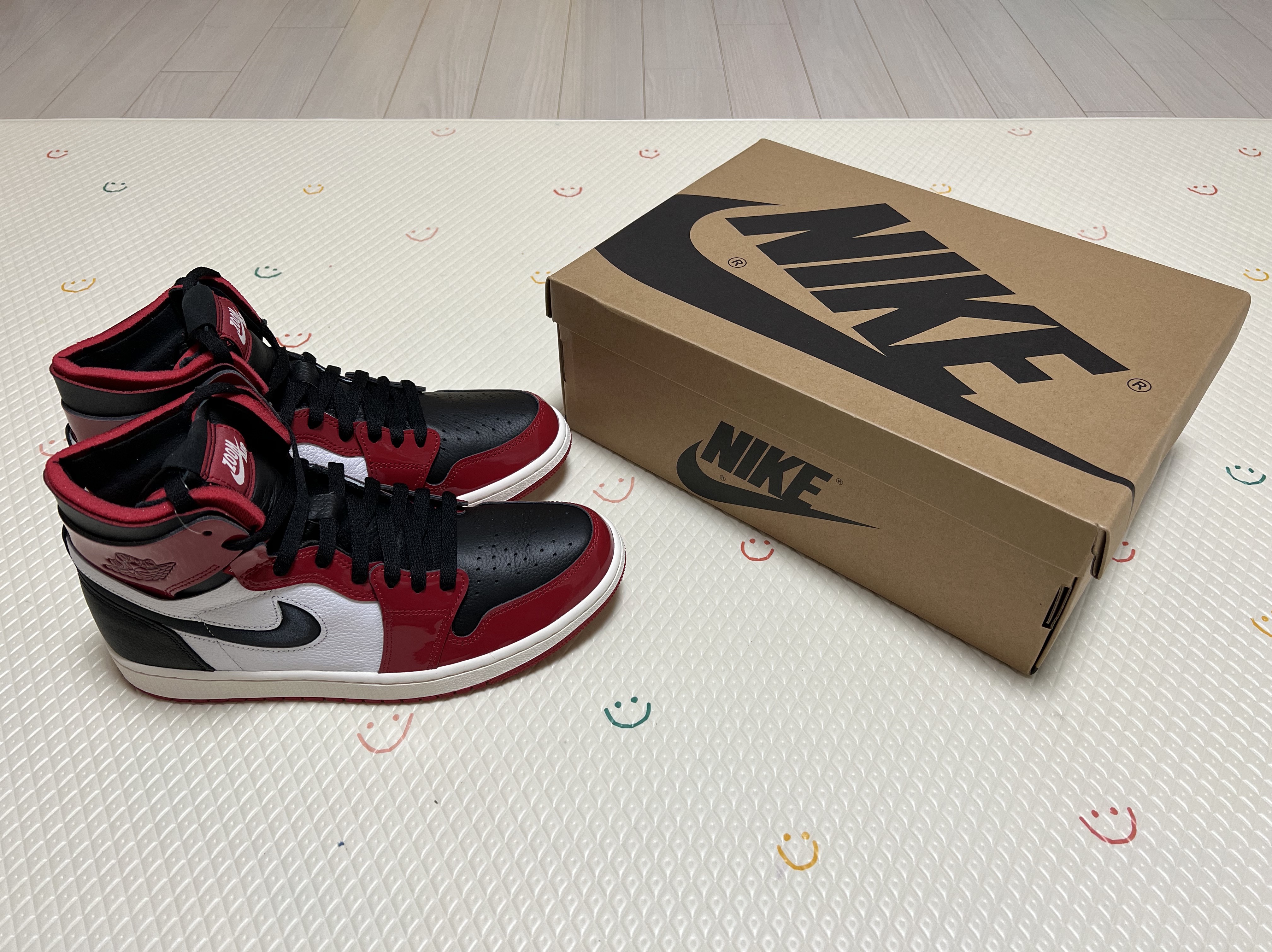 (W) Jordan 1 Zoom Air CMFT Gym Red Black 착용 스타일