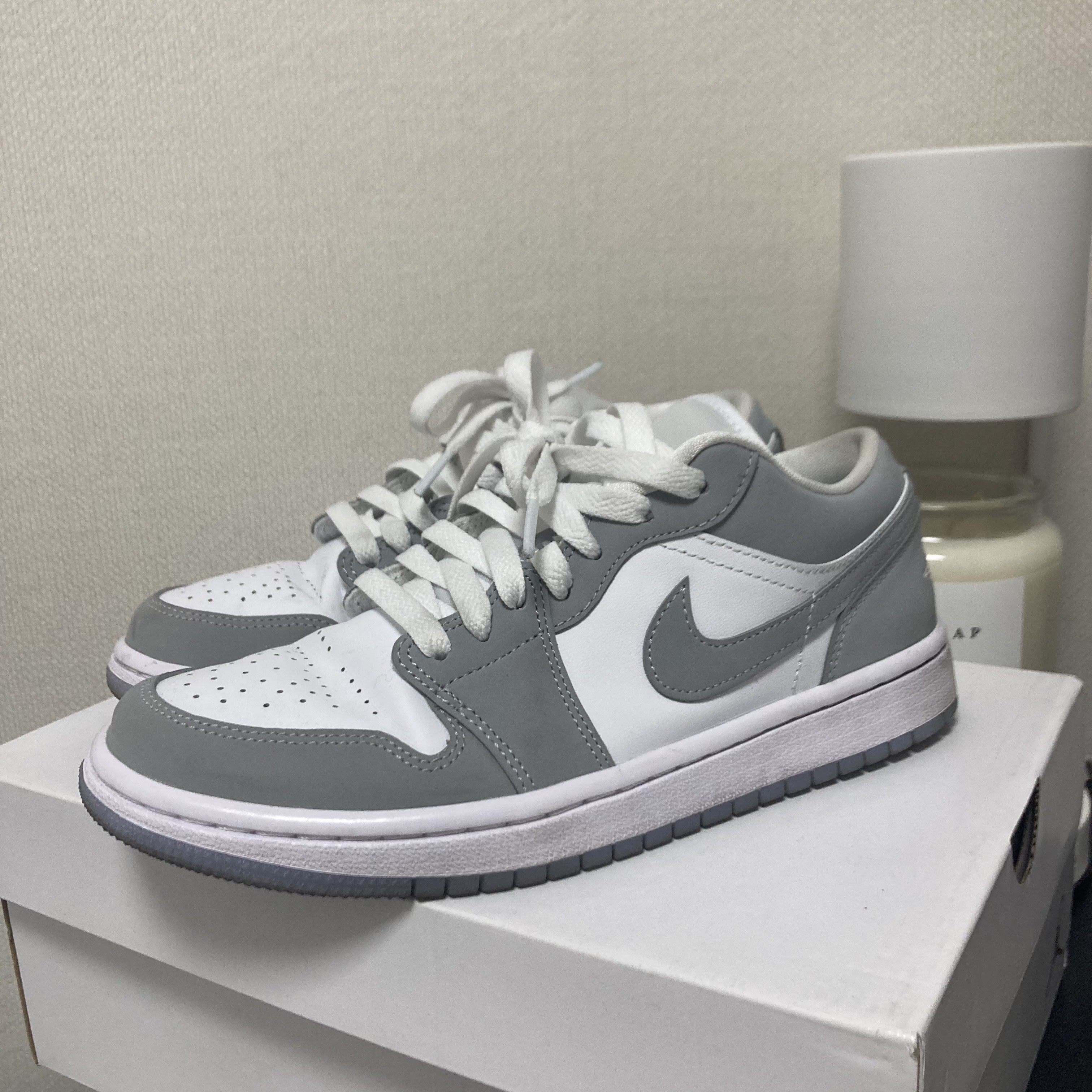 (W) Jordan 1 Low White Wolf Grey 착용 스타일