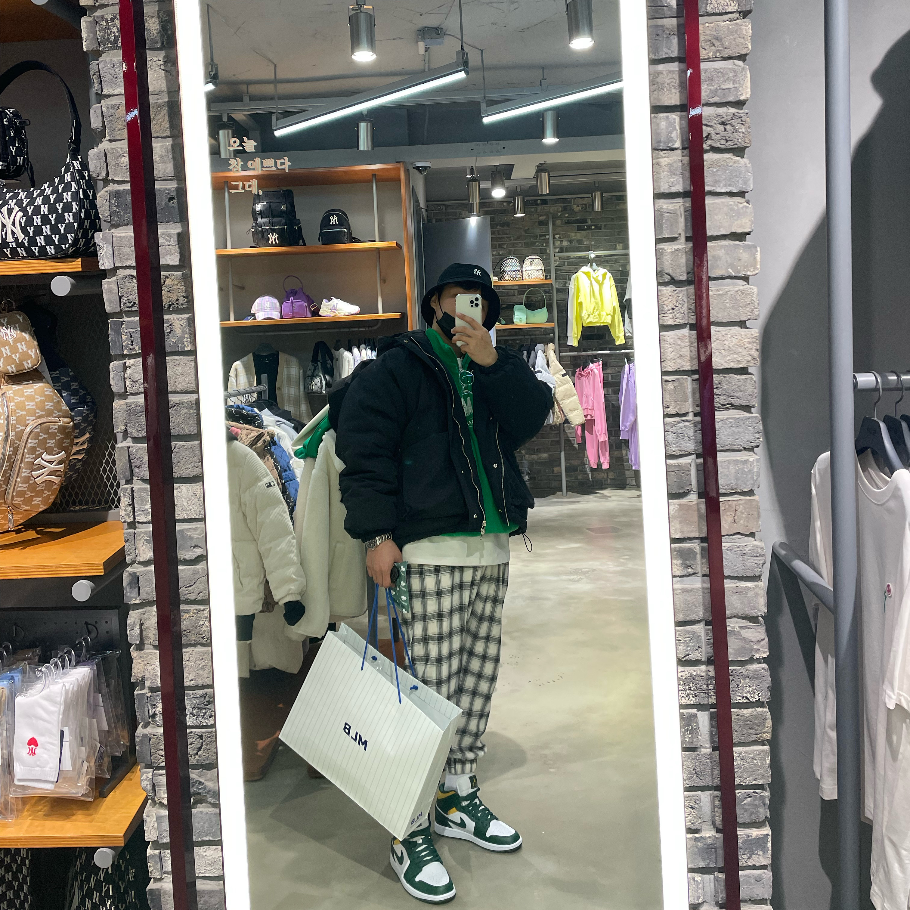 Jordan 1 Mid Sonics 2021 착용 스타일