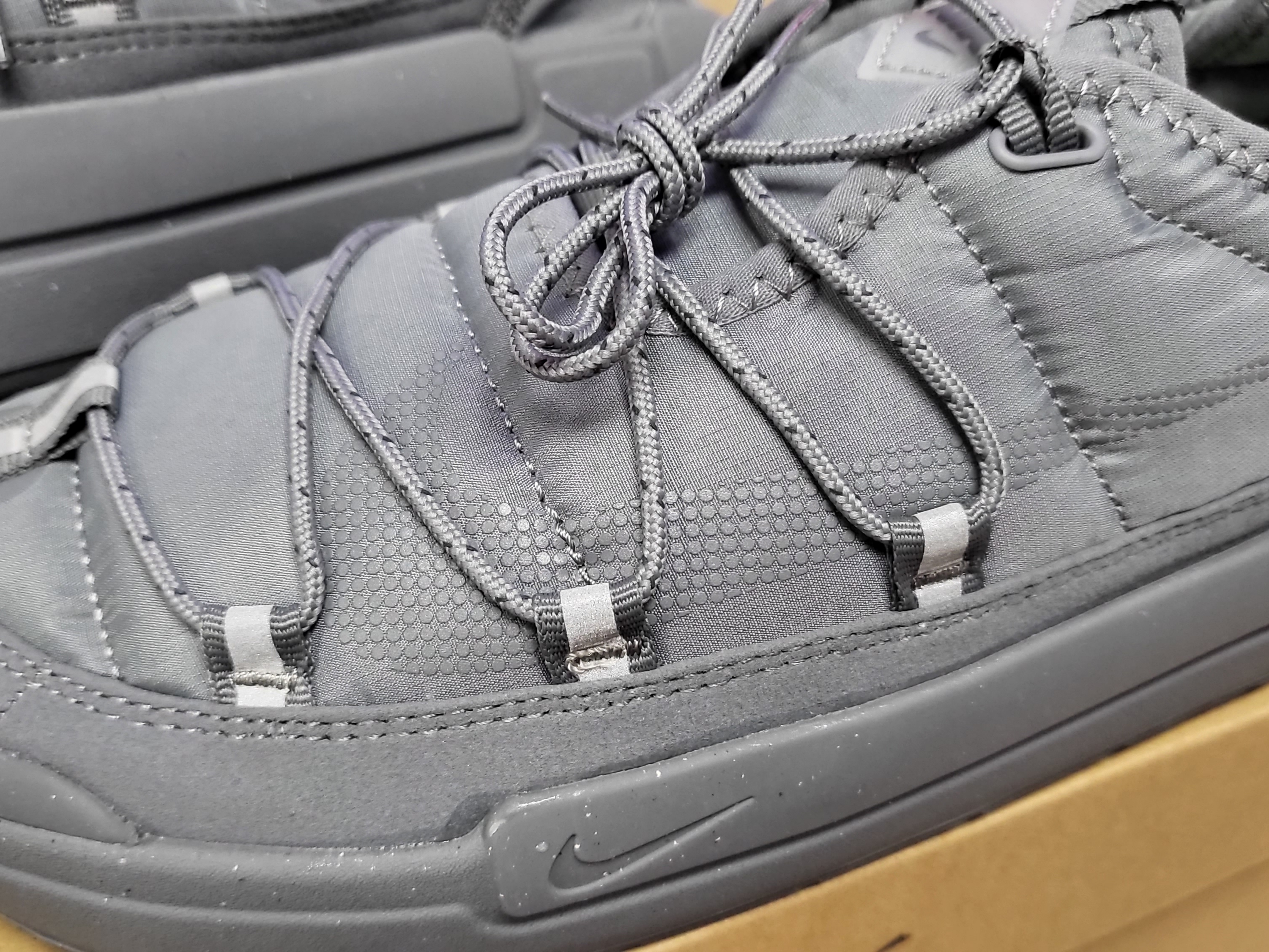 Nike Offline Pack Cool Grey 착용 스타일 - 3