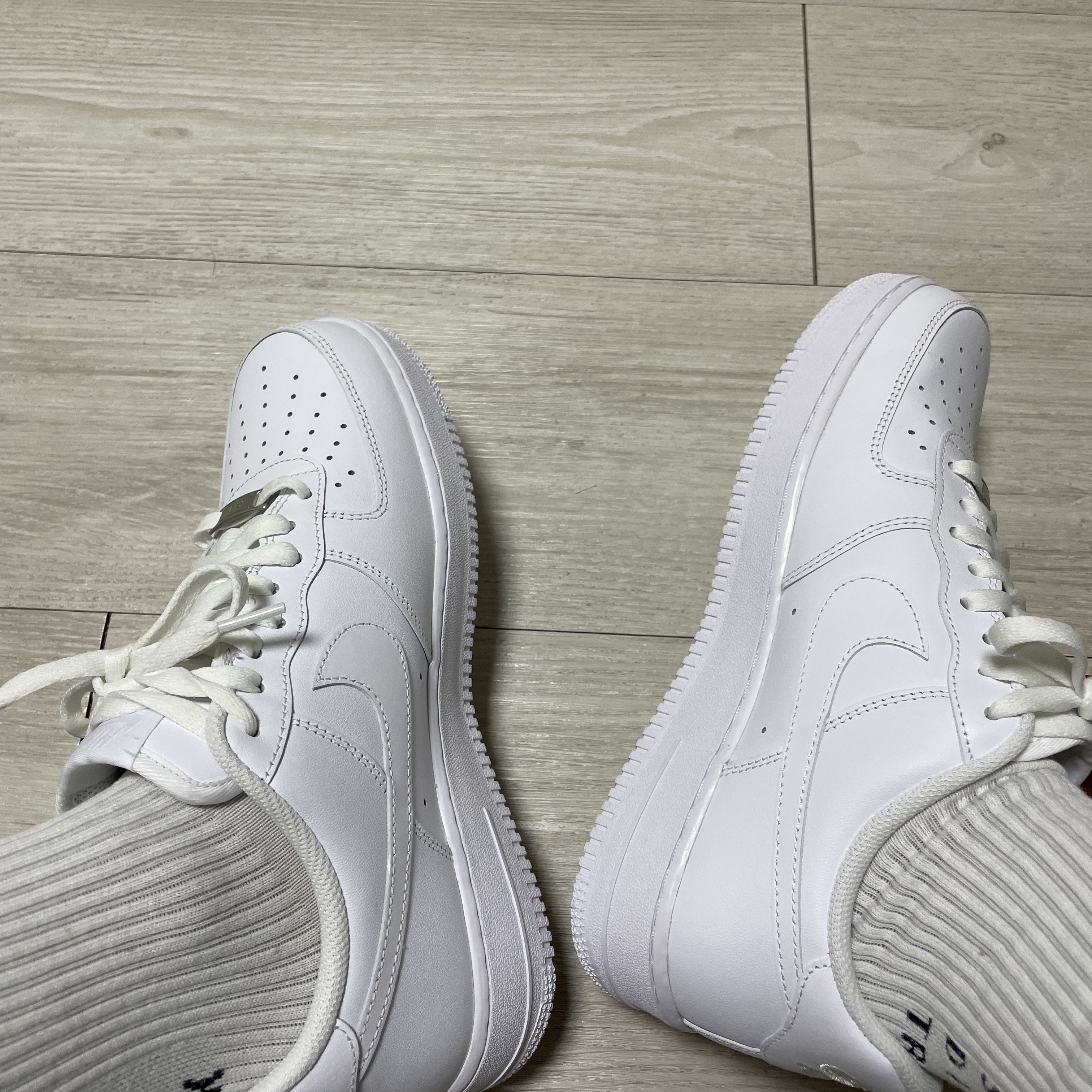Nike Air Force 1 '07 Low White 착용 스타일 - 2