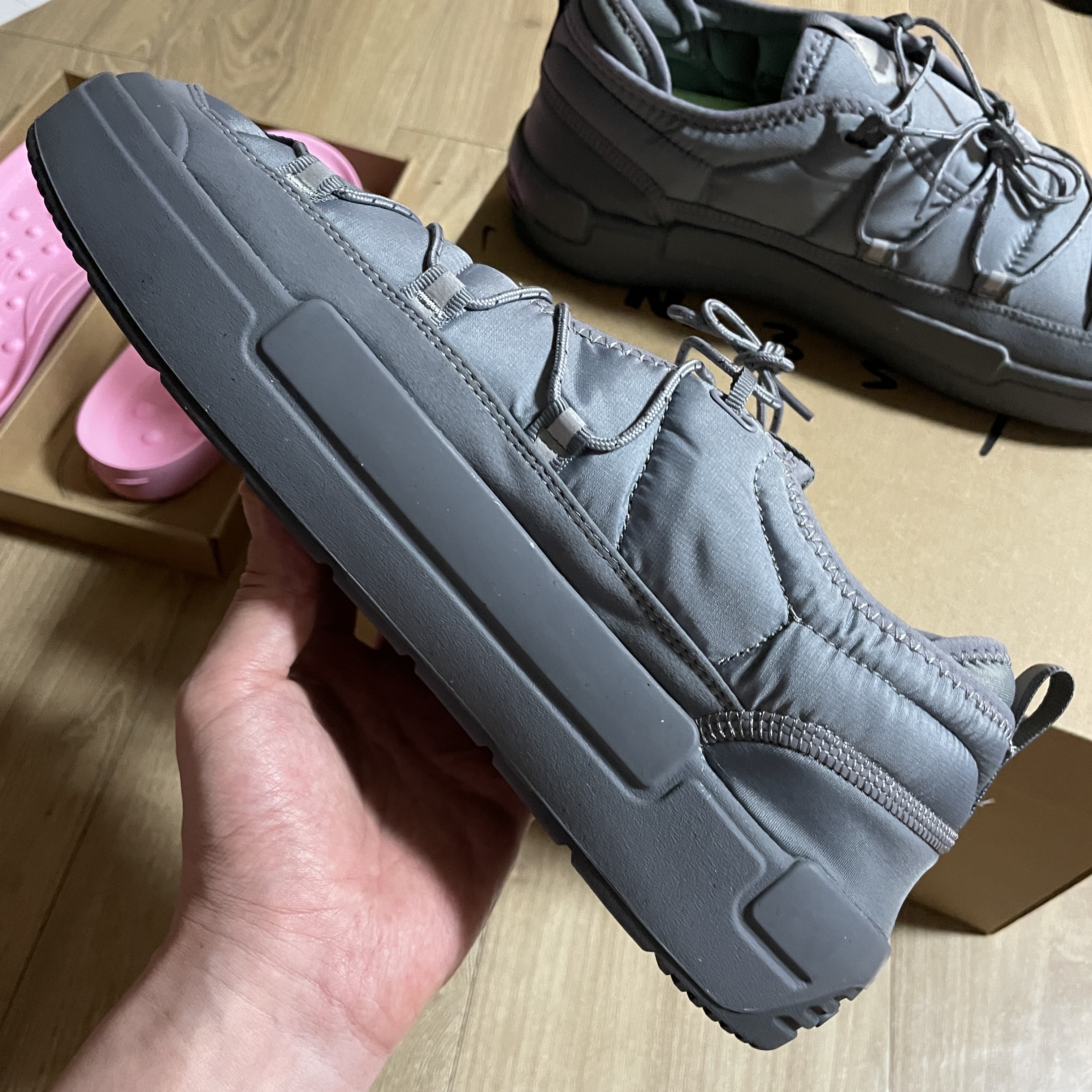 Nike Offline Pack Cool Grey 착용 스타일 - 5