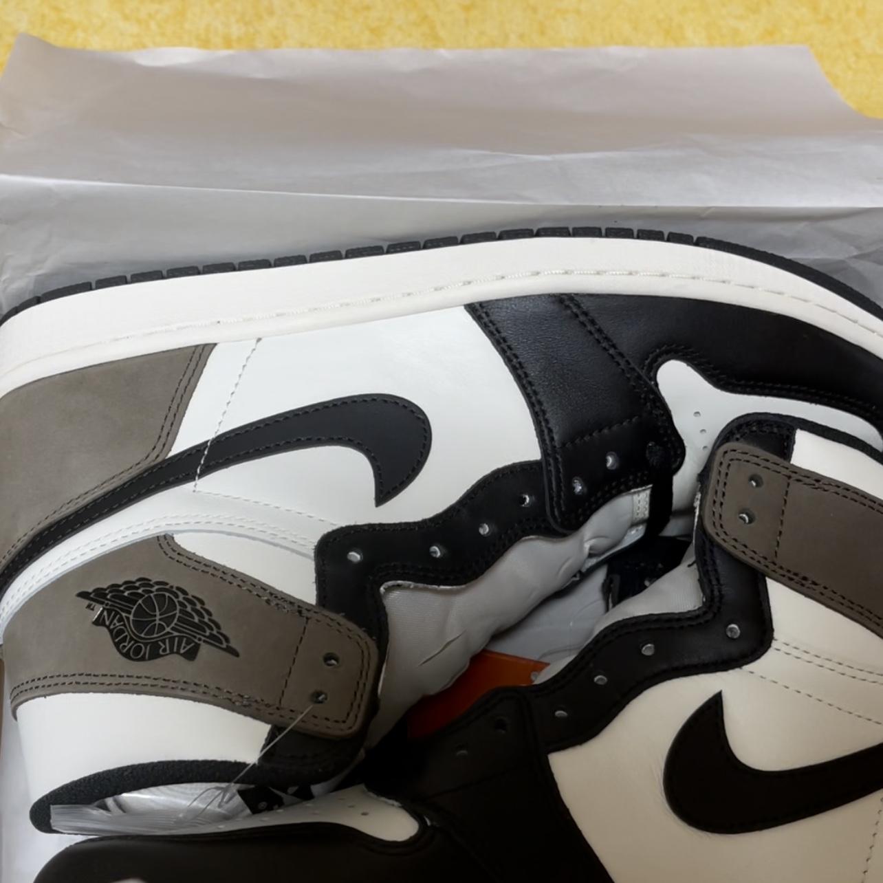 Jordan 1 Retro High OG Shadow 2.0, Jordan 1 Retro High OG Patent Bred 착용 스타일 - 4