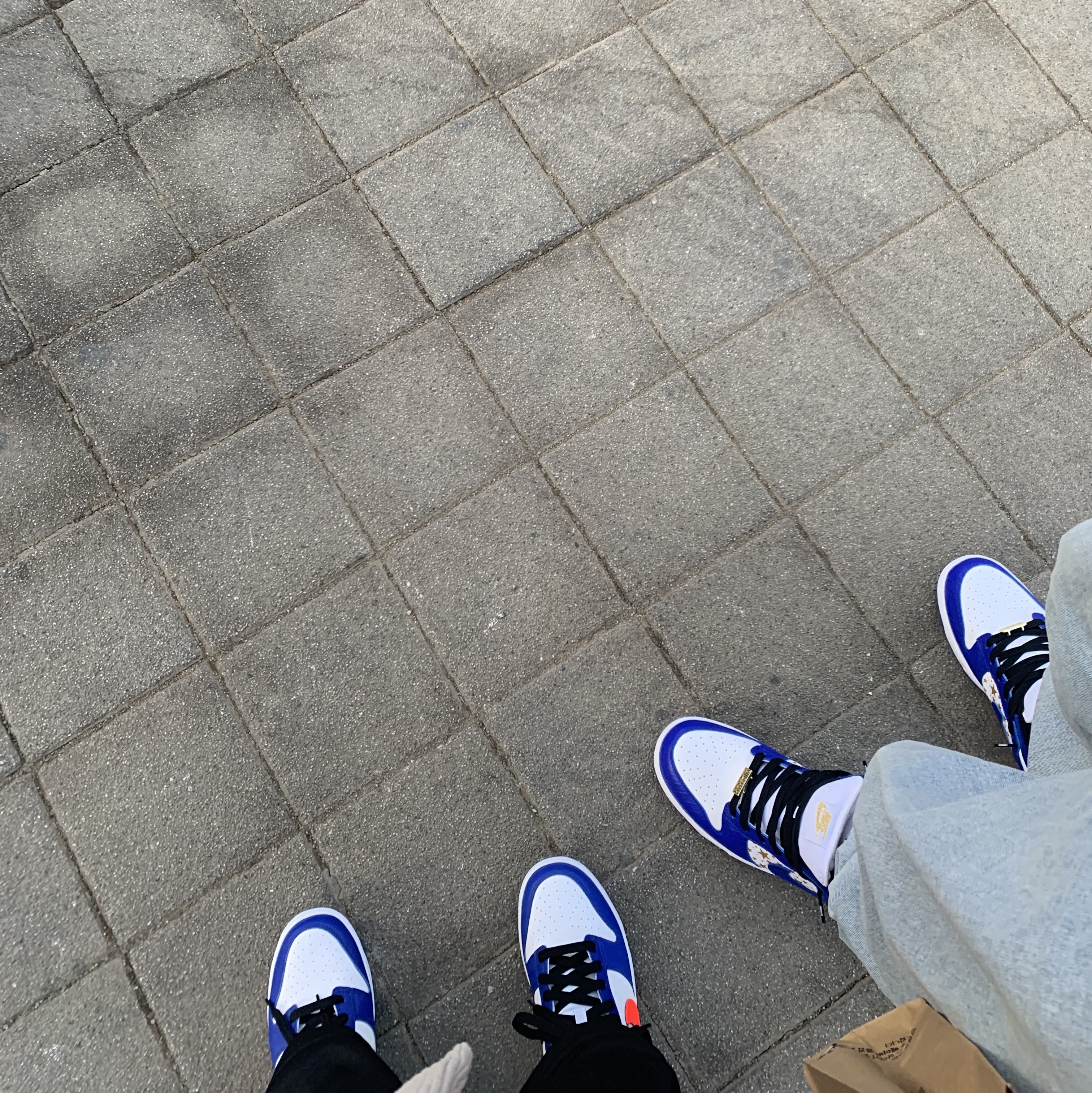 (GS) Nike Dunk Low Bright Crimson Game Royal, Nike x Supreme SB Dunk Low Hyper Blue 착용 스타일