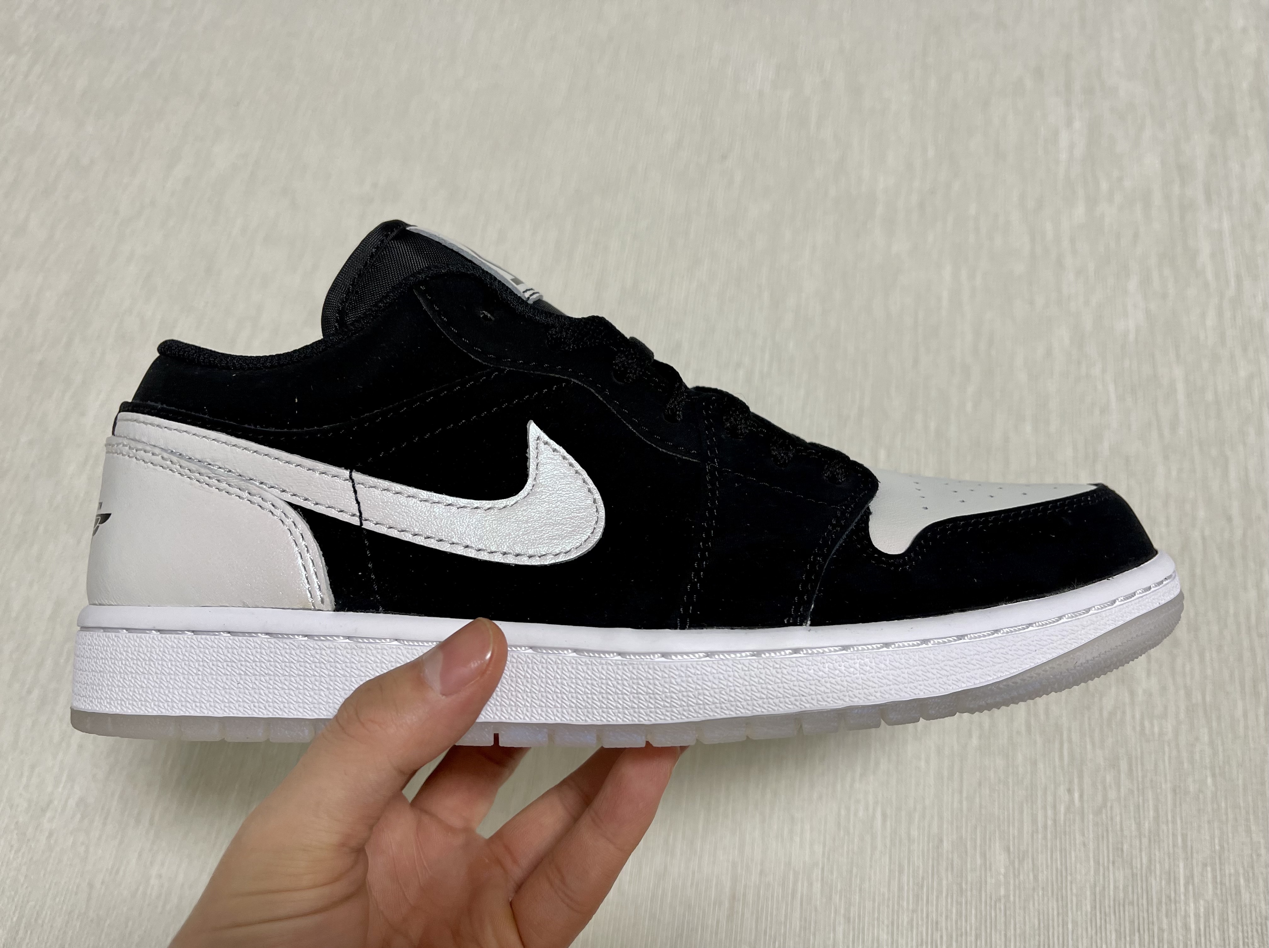 Jordan 1 Low SE Diamond 착용 스타일 - 2