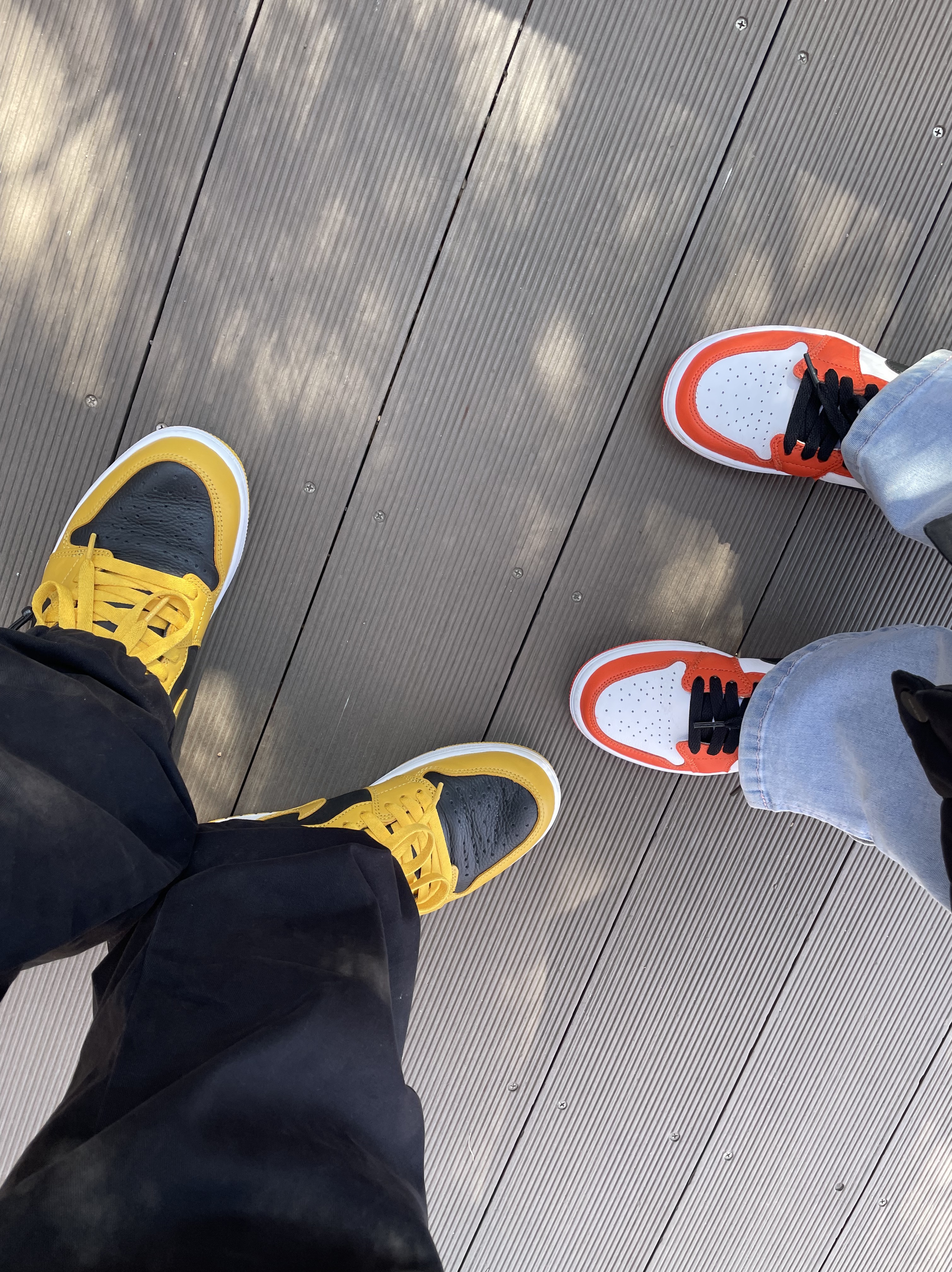 Jordan 1 Retro High OG Pollen, (GS) Jordan 1 Low OG Starfish 착용 스타일