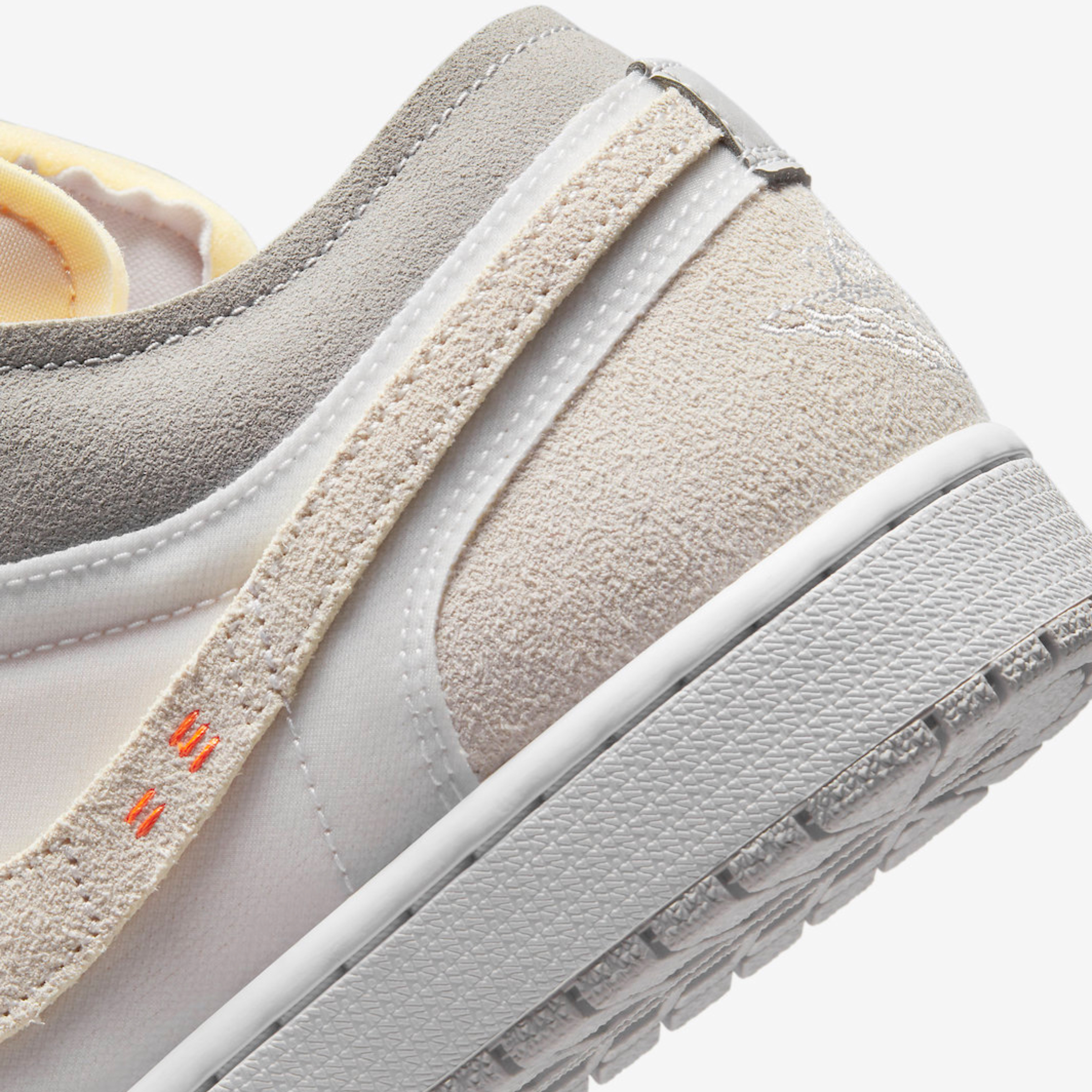 Jordan 1 Low SE Craft White and Phantom 착용 스타일 - 5