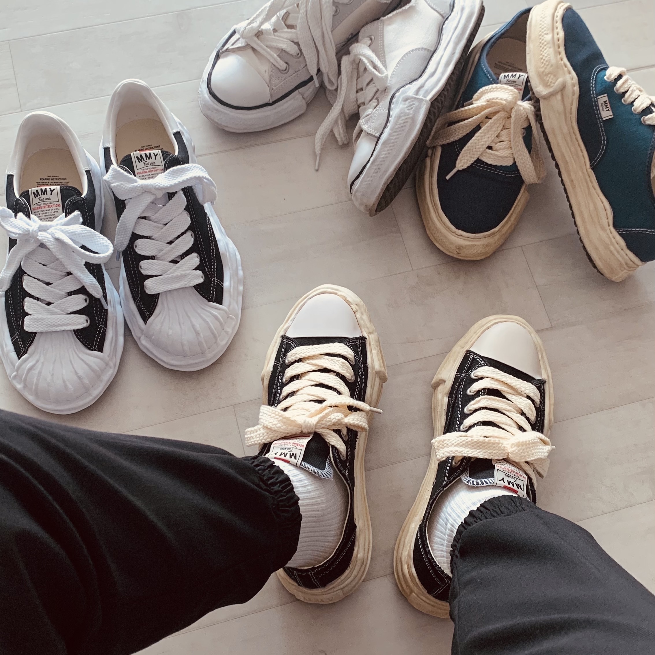 Maison Mihara Yasuhiro Blakey OG Sole Canvas Low-top Sneakers Black, Jordan 1 Low OG Starfish 착용 스타일 - 2