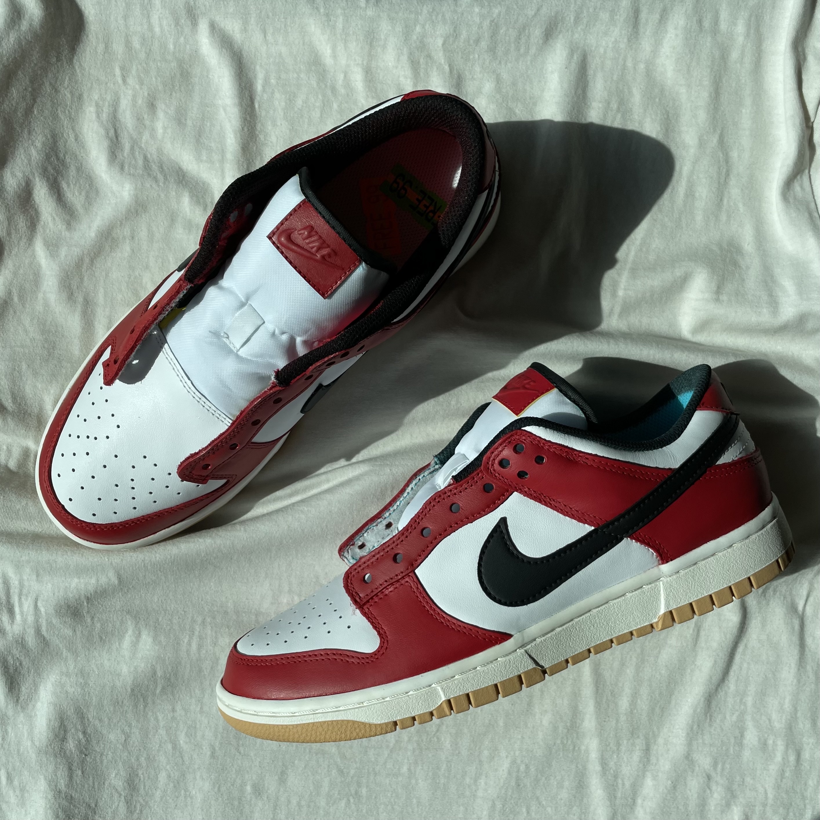 Nike Dunk Low SE Free.99 White, (GS) Nike Dunk Low SE Free.99 White 착용 스타일 - 2