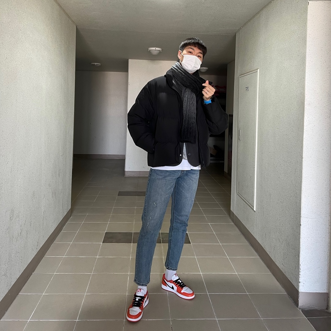 Jordan 1 Low OG Starfish 착용 스타일