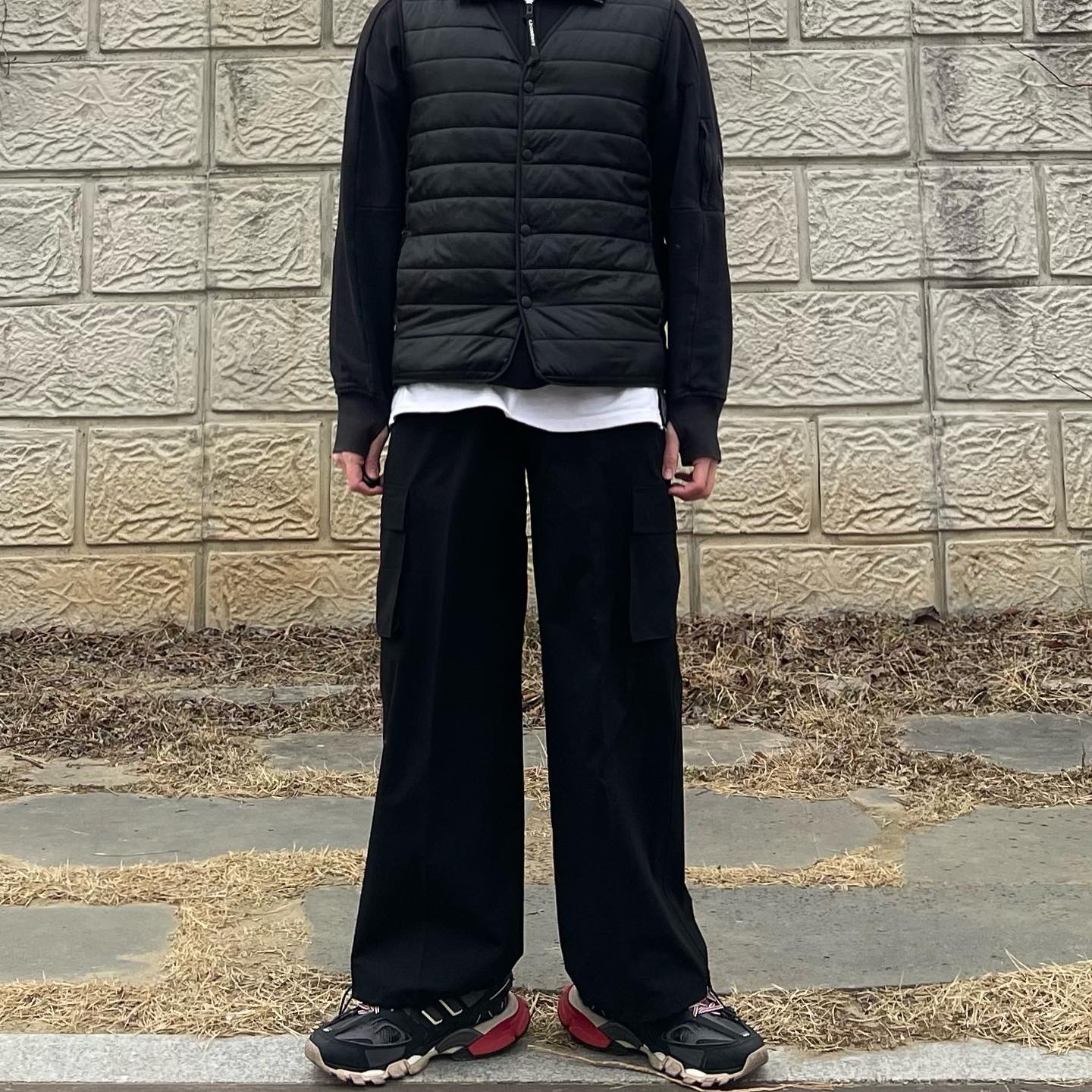 Balenciaga Track Sneakers Black Red 2019 착용 스타일 - 2