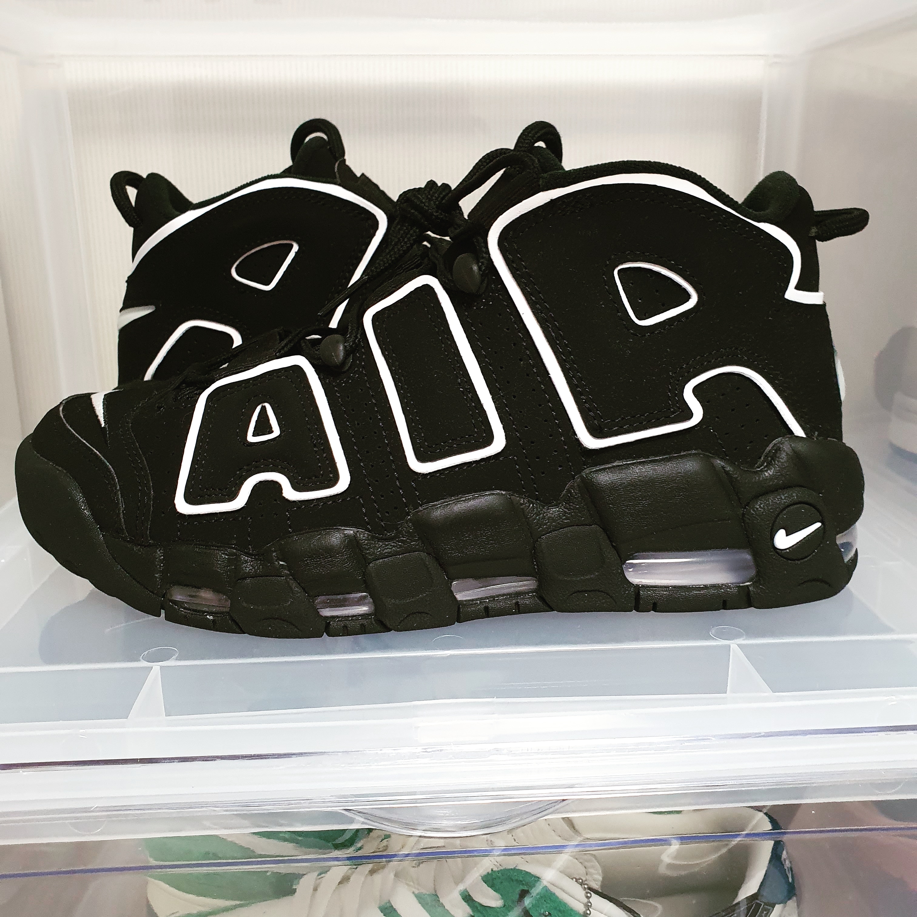 Nike Air More Uptempo Black White 2020 착용 스타일