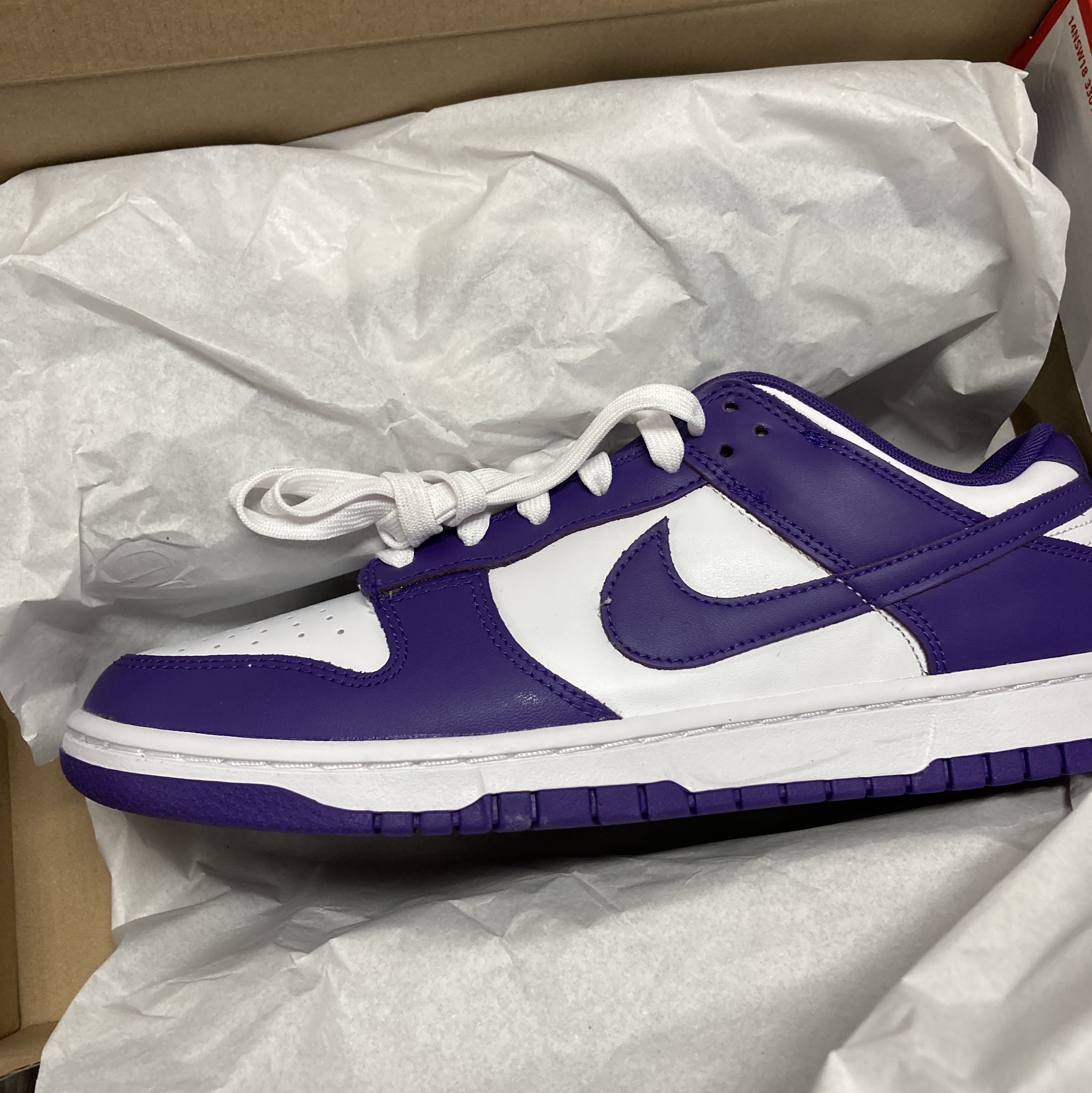Nike Dunk Low Retro Championship Court Purple 착용 스타일