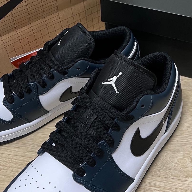 Jordan 1 Low Dark Teal 착용 스타일 - 1