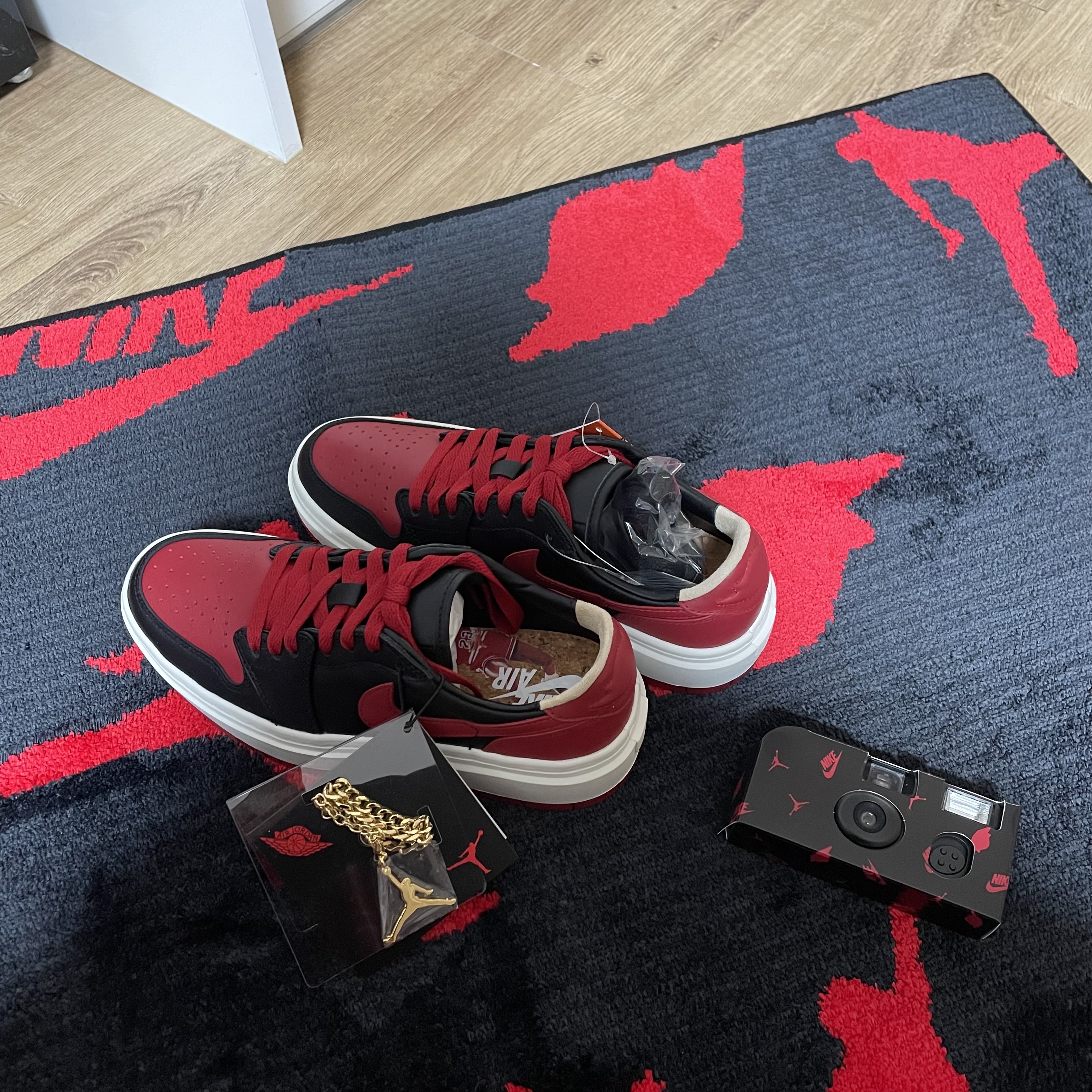 (W) Jordan 1 Elevate Low SE Bred 착용 스타일 - 3