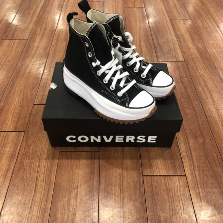 Converse Run Star Hike Hi Black White Gum, (PS) Nike Dunk Low PRM Halloween 착용 스타일 - 1