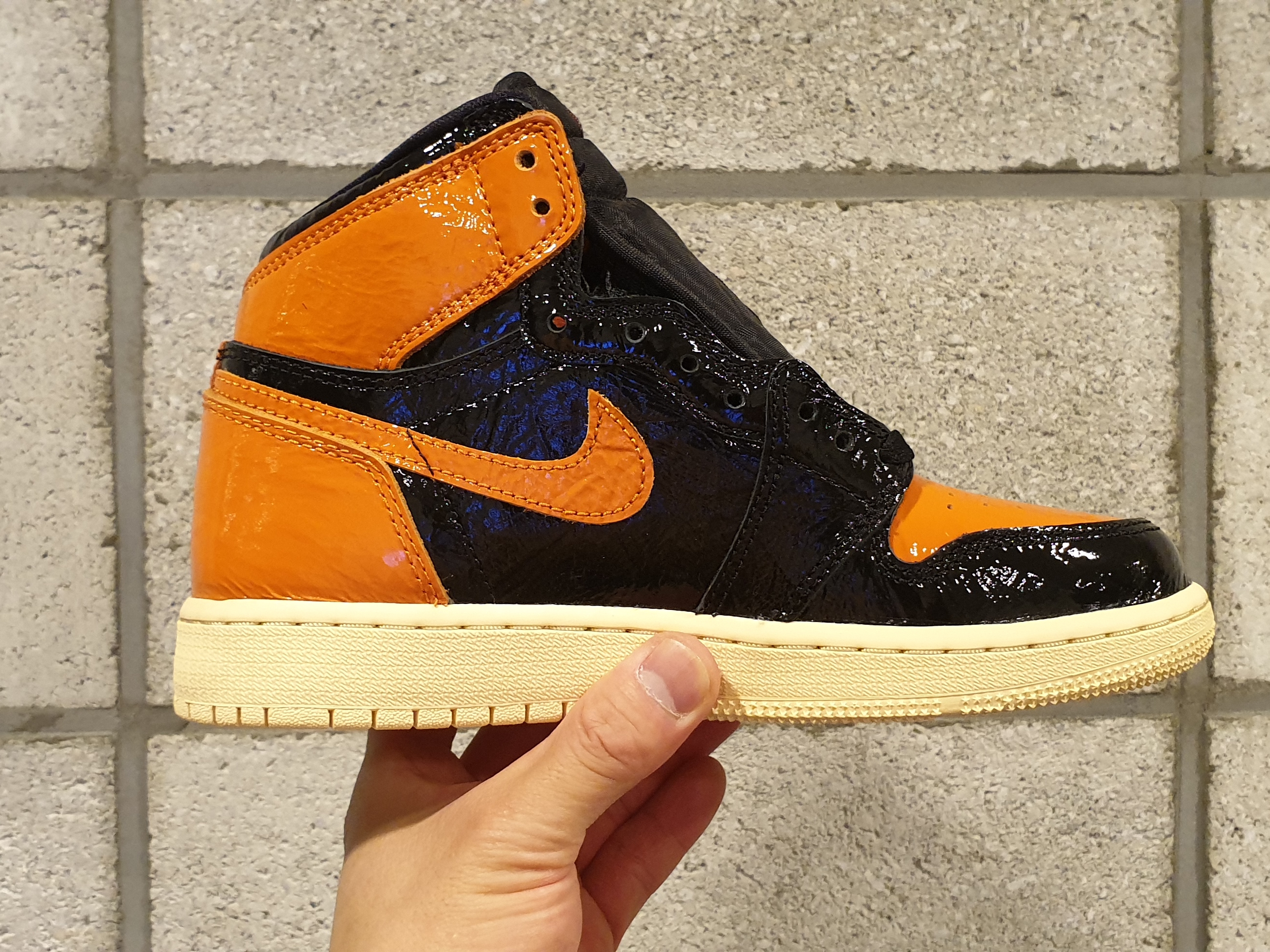 (GS) Jordan 1 Retro High OG Shattered Backboard 3.0 착용 스타일 - 2