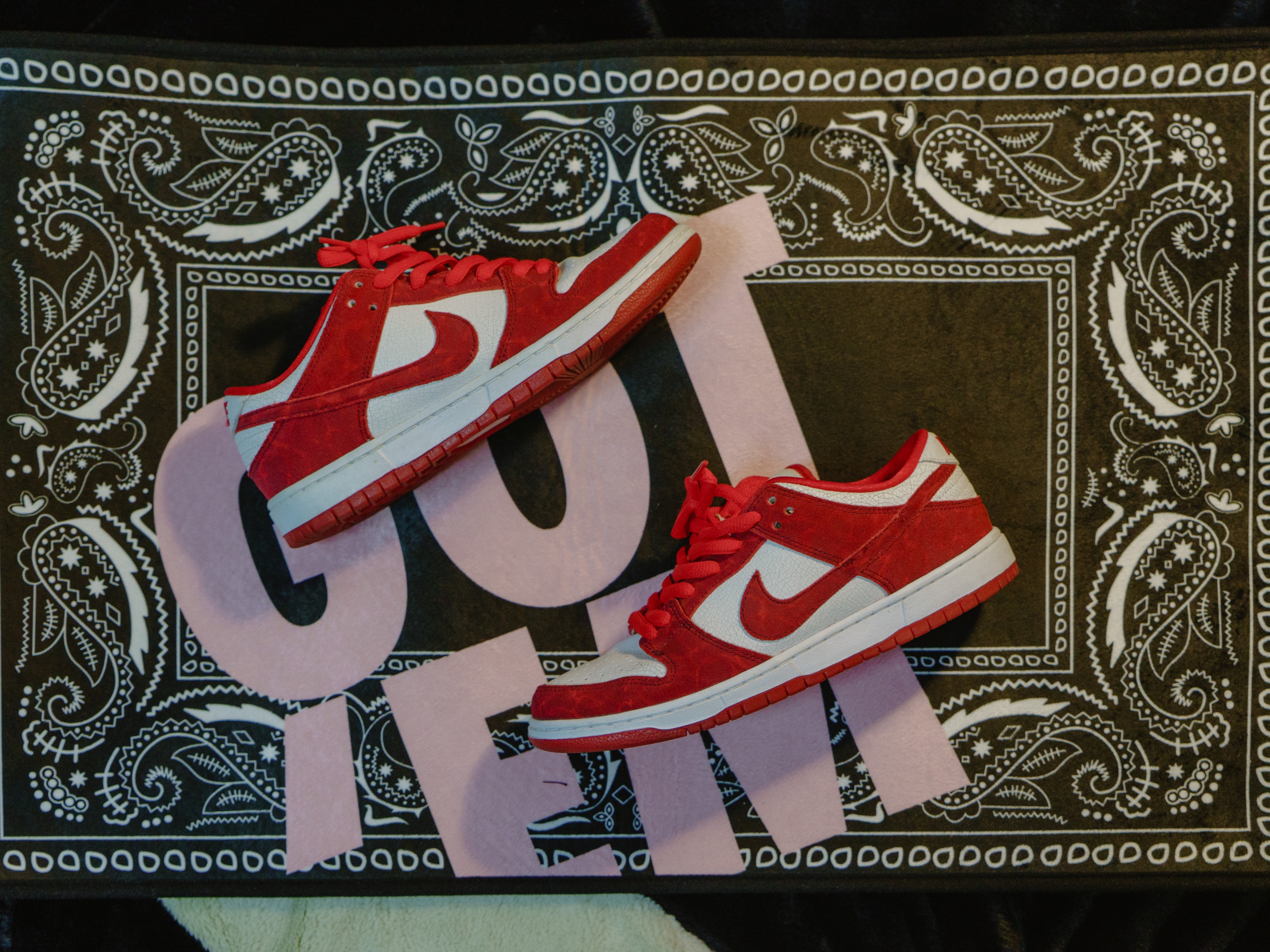Nike Dunk Low Premium SB Valentine Day 2014 착용 스타일 - 1