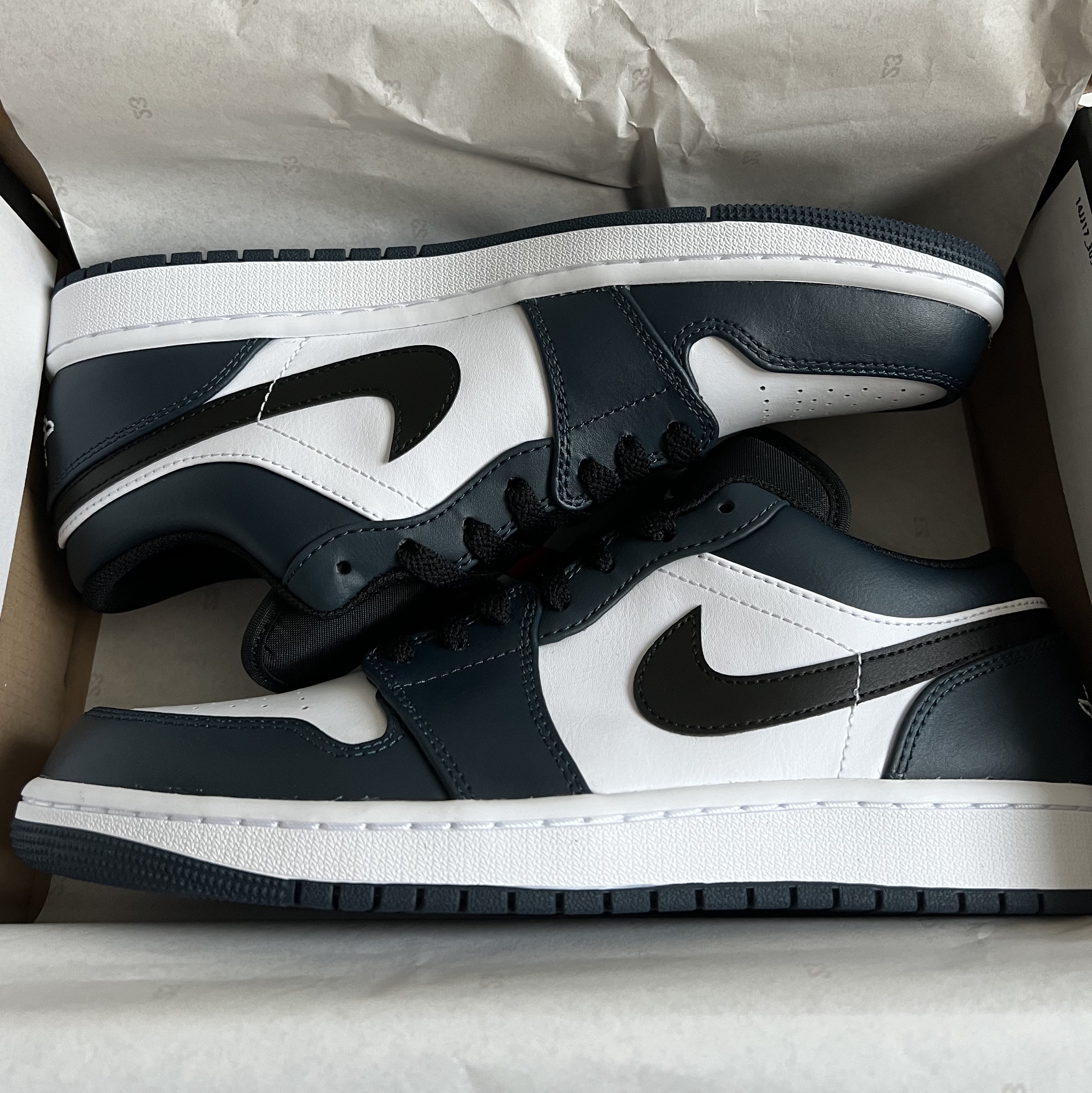 Jordan 1 Low Dark Teal 착용 스타일 - 2