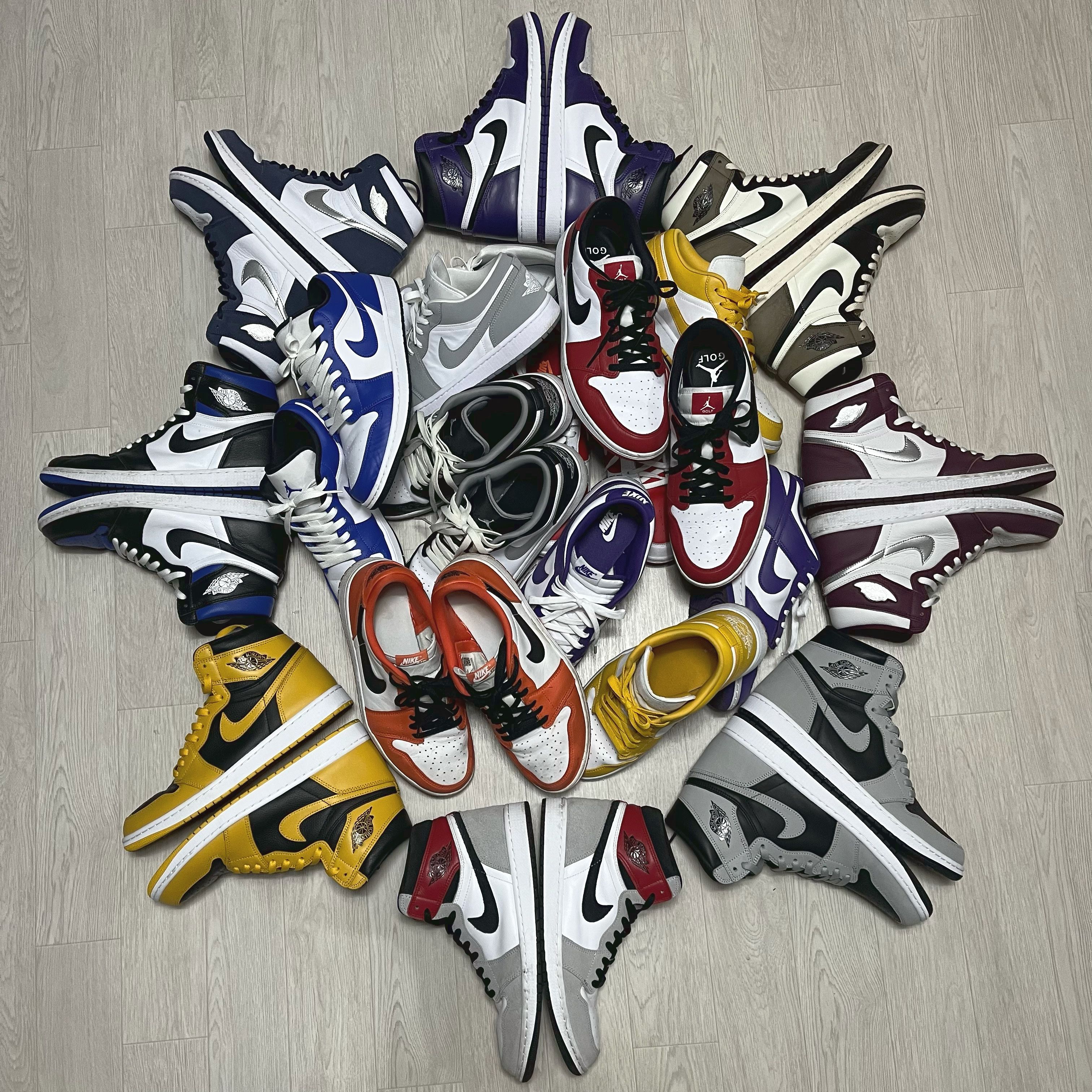 Jordan 1 Retro High OG Black Mocha, Jordan 1 Retro High OG Court Purple 2020 ์ฐฉ์ฉ ์คํ์ผ - 1
