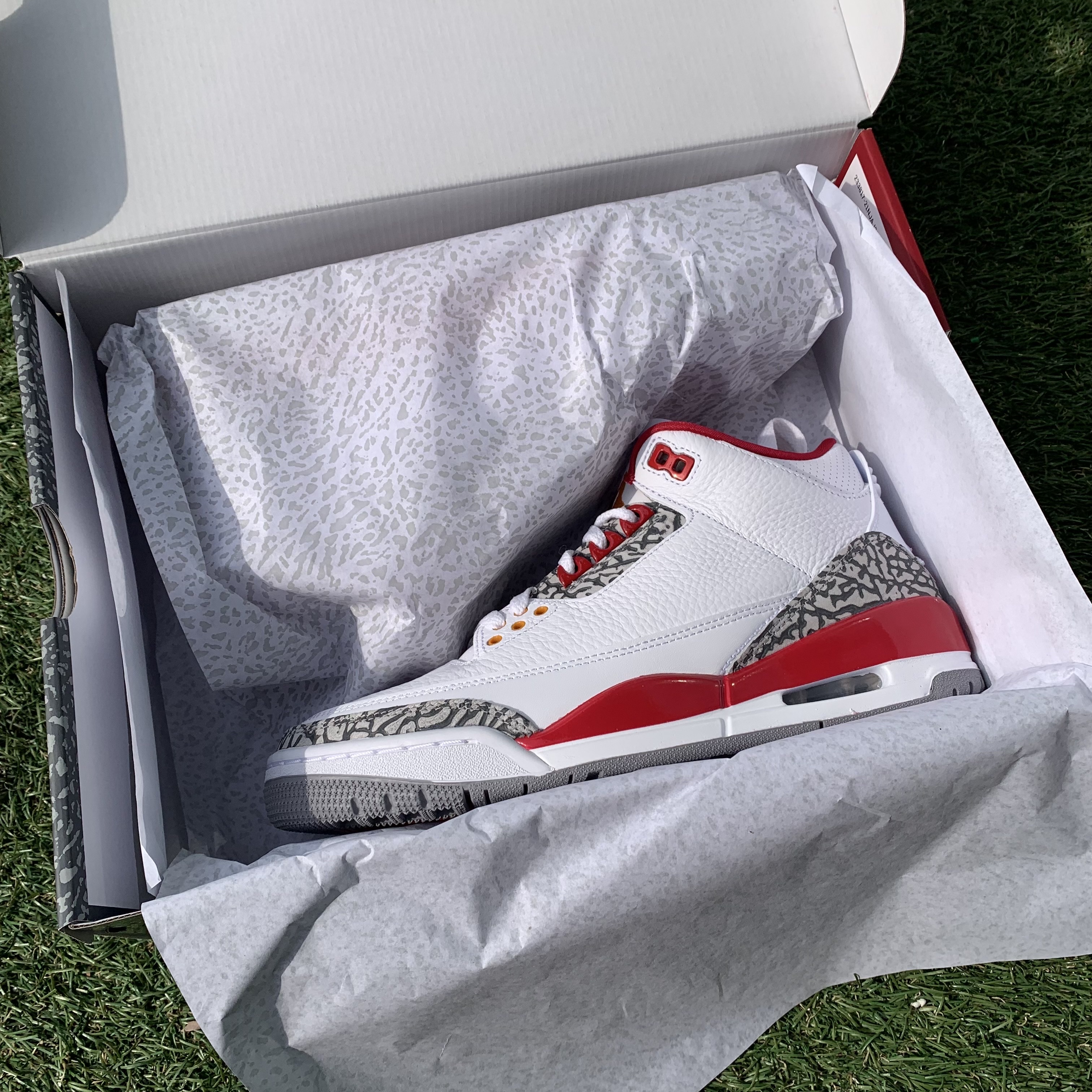 Jordan 3 Retro Cardinal Red 착용 스타일 - 3