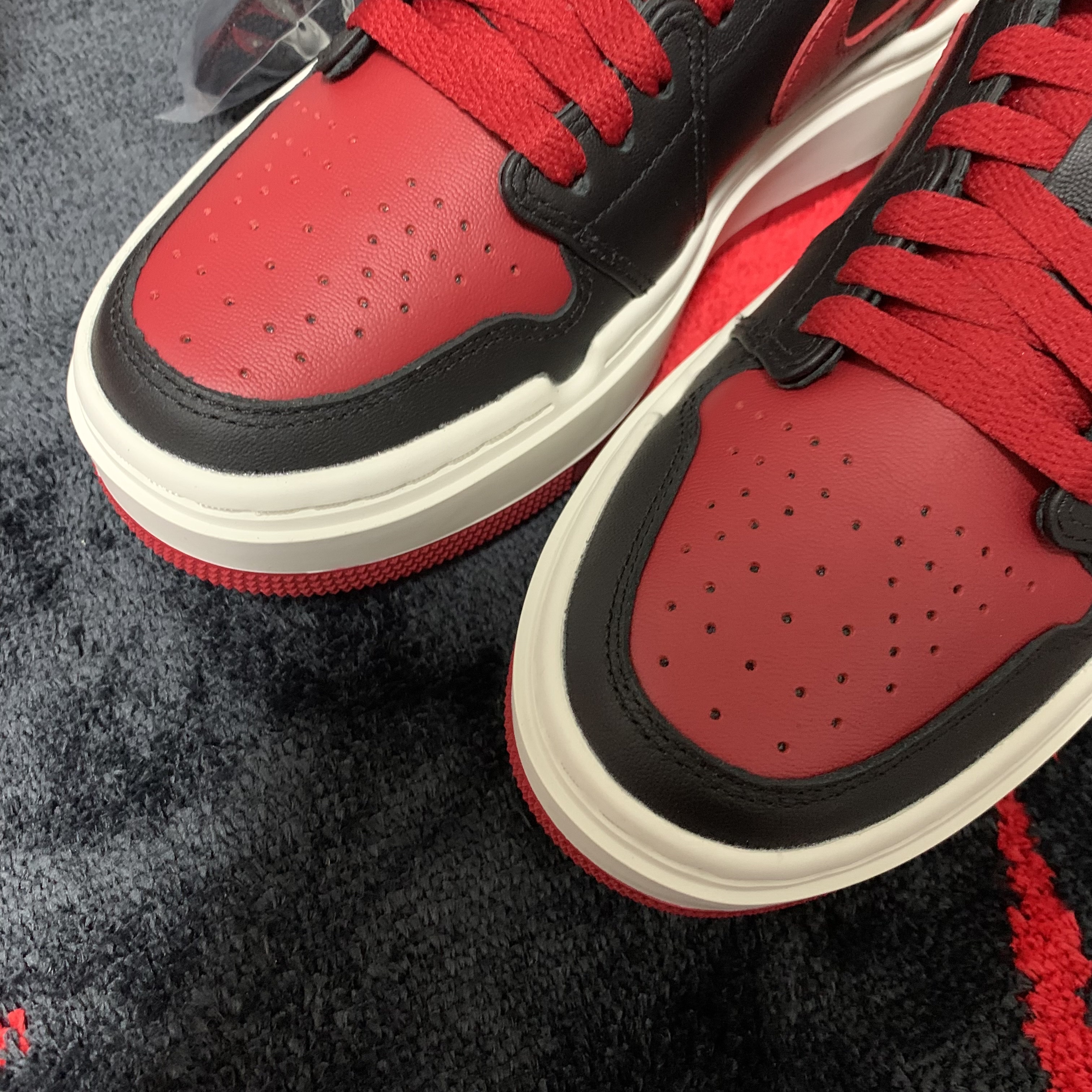 (W) Jordan 1 Elevate Low SE Bred 착용 스타일 - 4