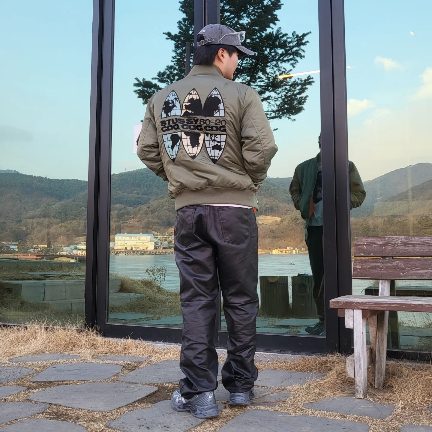 Stussy x CDG MA-1 Jacket Olive, Asics HN2-S Protoblast Steel Grey 착용 스타일 - 2