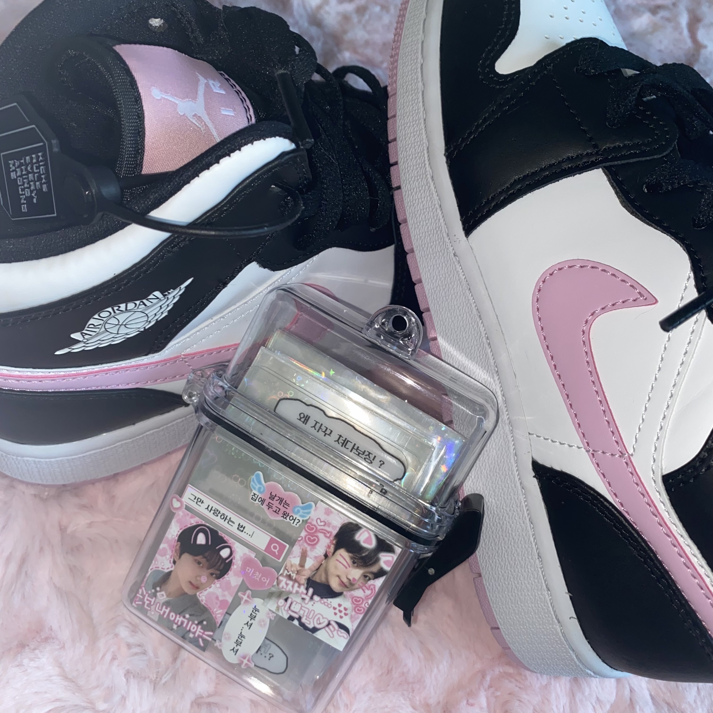 (GS) Jordan 1 Mid Light Arctic Pink 착용 스타일 - 1