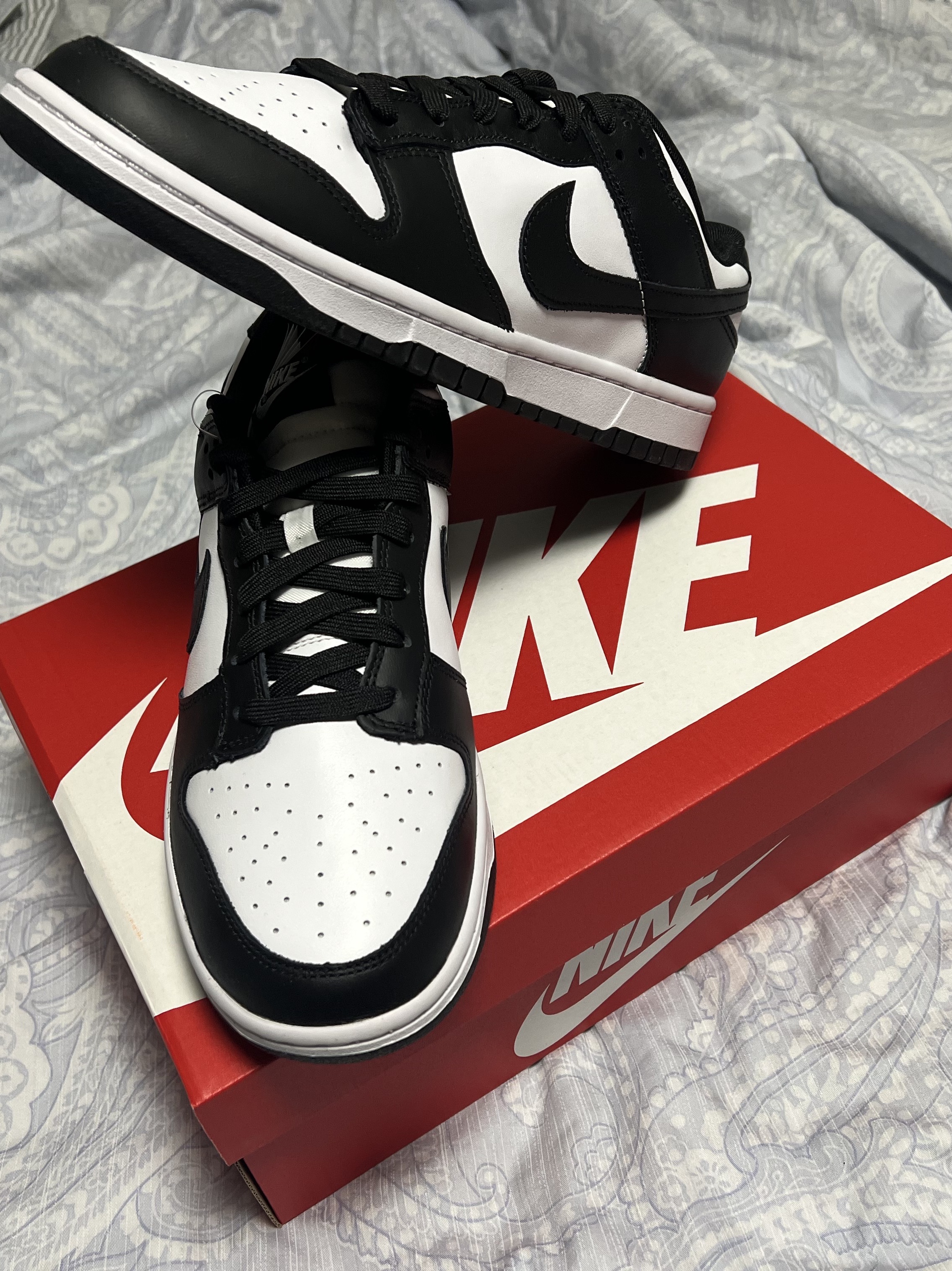 Nike Dunk Low Retro Black 착용 스타일 - 1