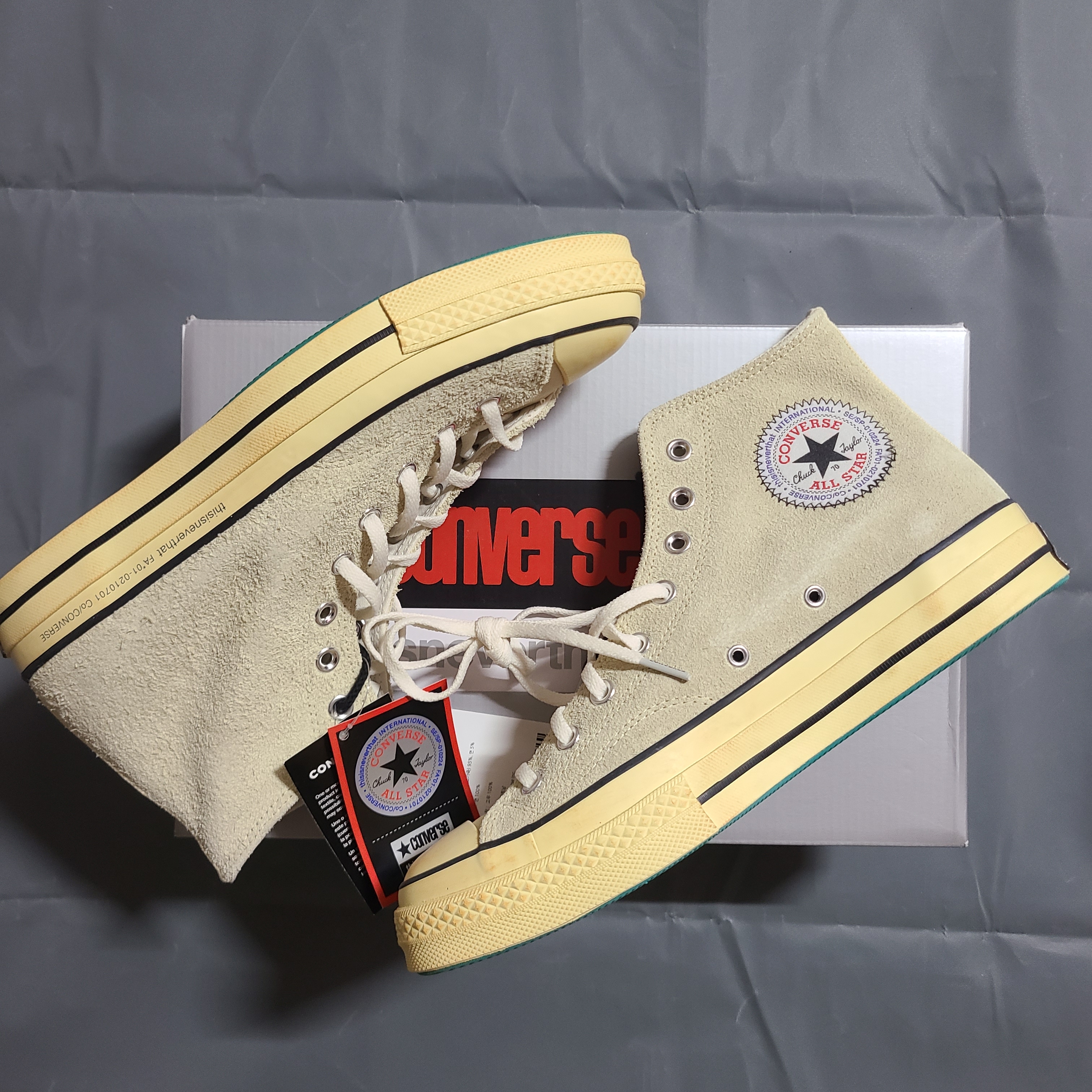 Converse x Thisisneverthat Chuck 70 High Lemon Icing 착용 스타일