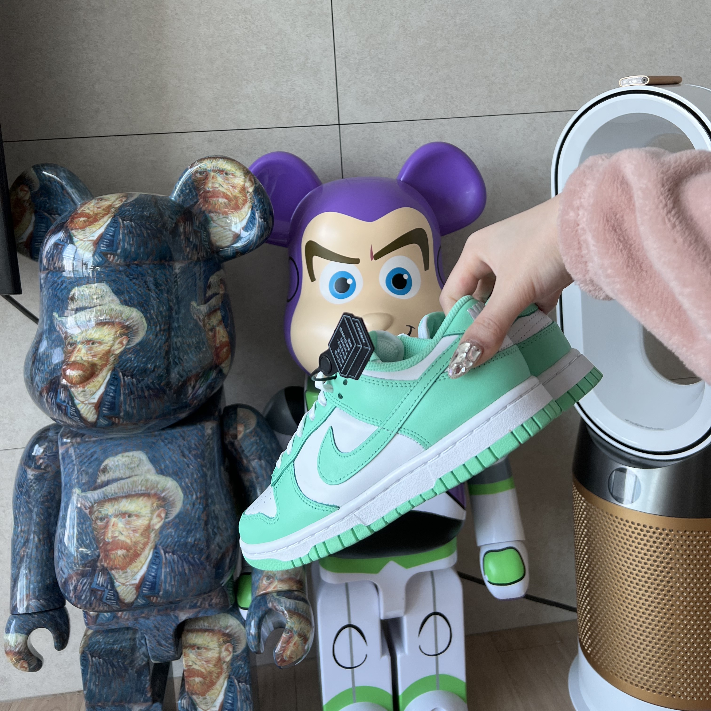 (W) Nike Dunk Low Green Glow 착용 스타일