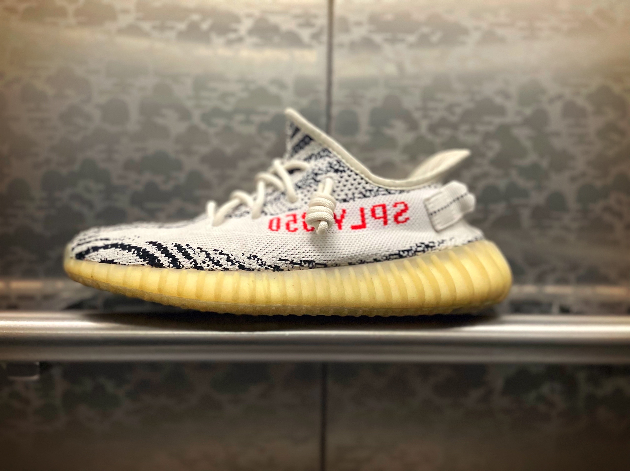 Adidas Yeezy Boost 350 V2 Zebra 2017/2019/2020 착용 스타일