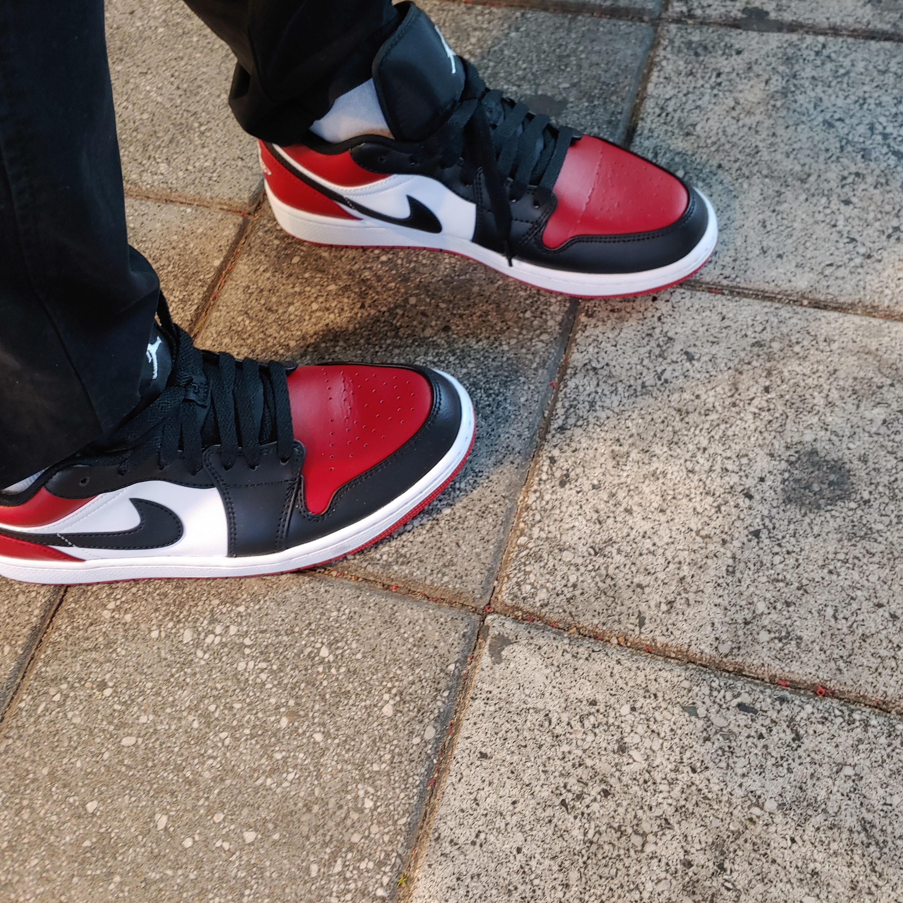 Jordan 1 Low Bred Toe 착용 스타일