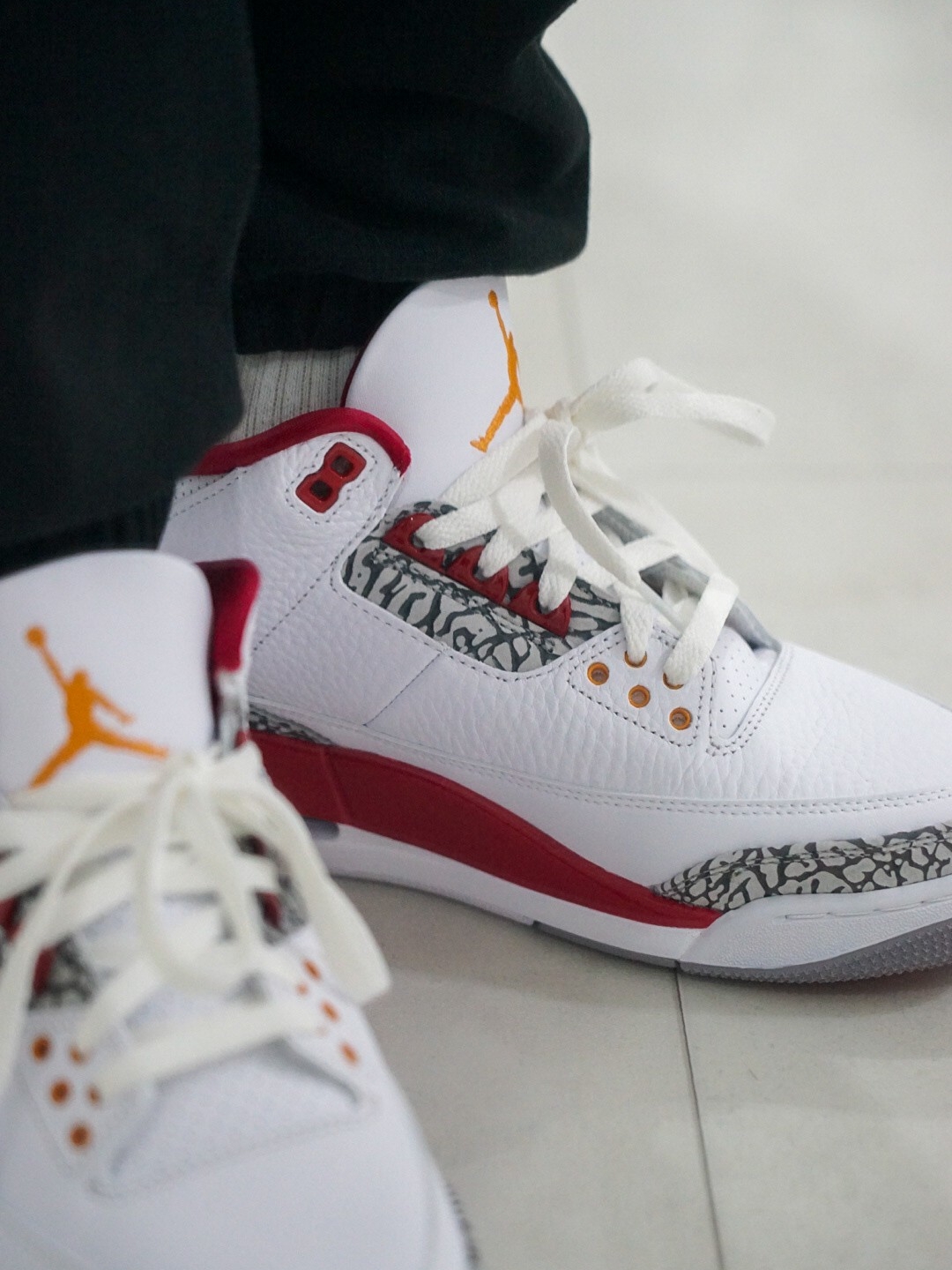 Jordan 3 Retro Cardinal Red 착용 스타일 - 1
