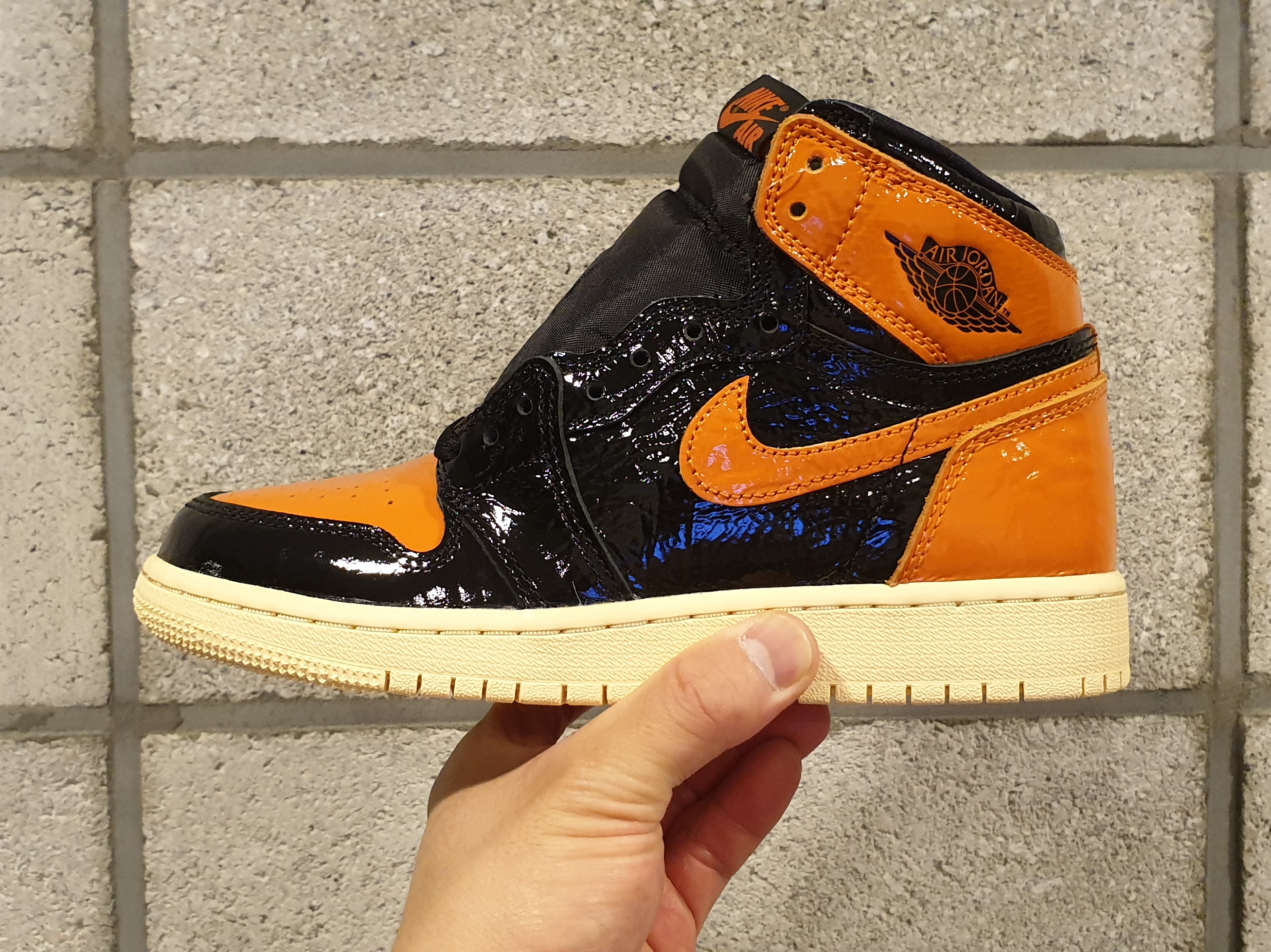 (GS) Jordan 1 Retro High OG Shattered Backboard 3.0 착용 스타일 - 1