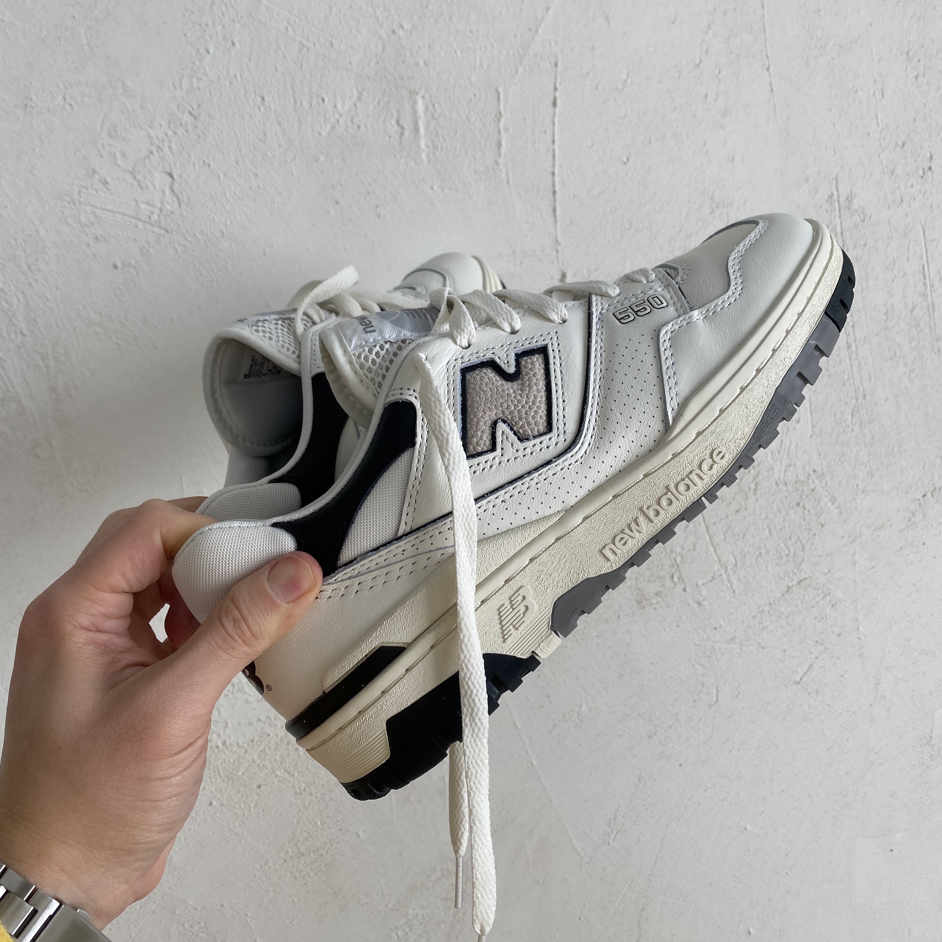New Balance x Aime Leon Dore 550 Green Yellow, New Balance x Aime Leon Dore 550 Navy Red 착용 스타일 - 5