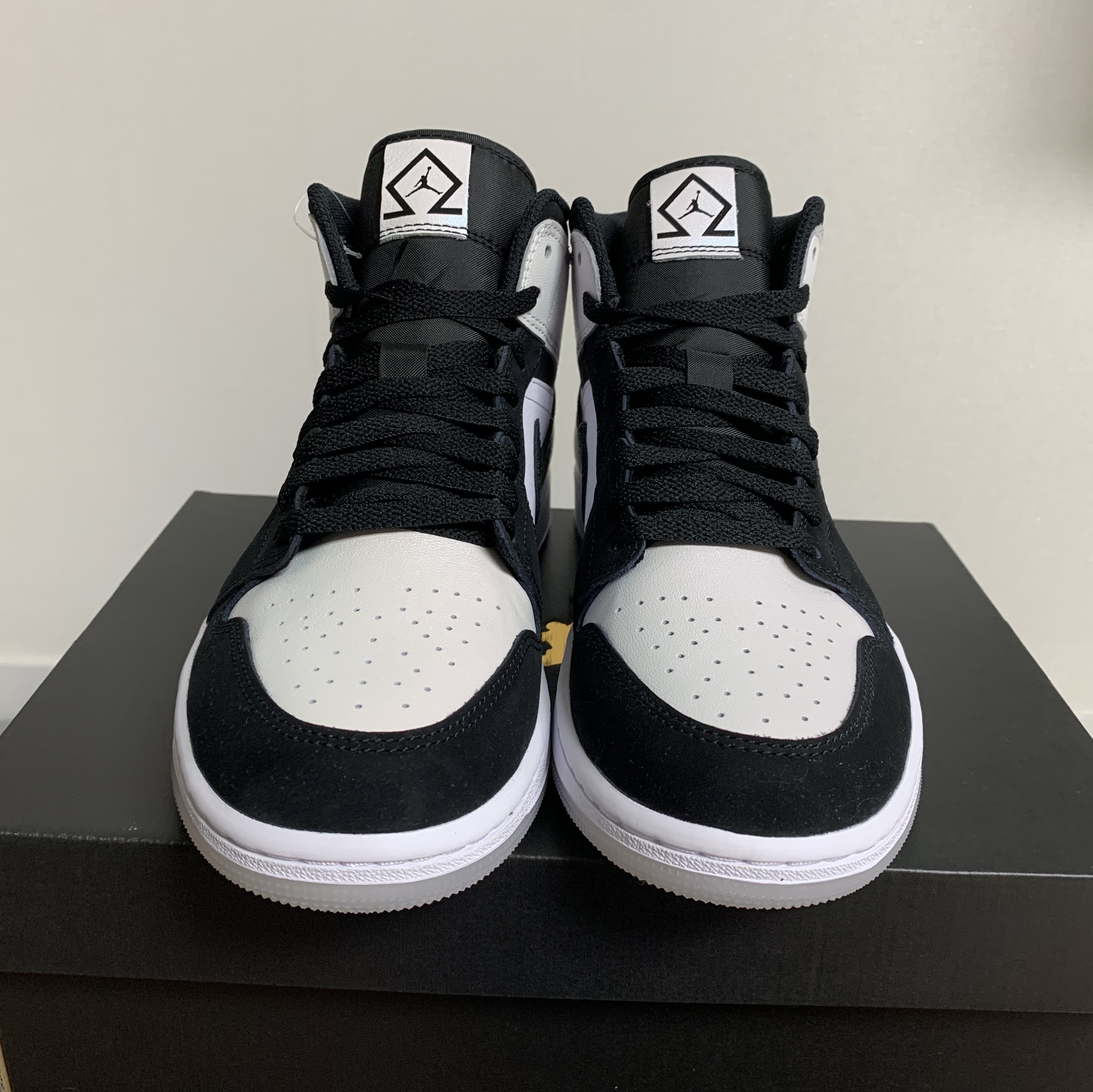 Jordan 1 Mid SE Diamond 착용 스타일 - 3