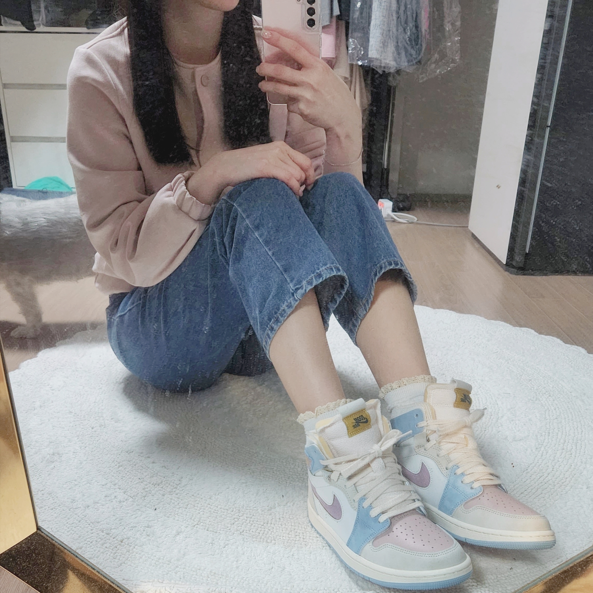 (W) Jordan 1 Zoom Air CMFT Pink Oxford Plum Fog 착용 스타일 - 4