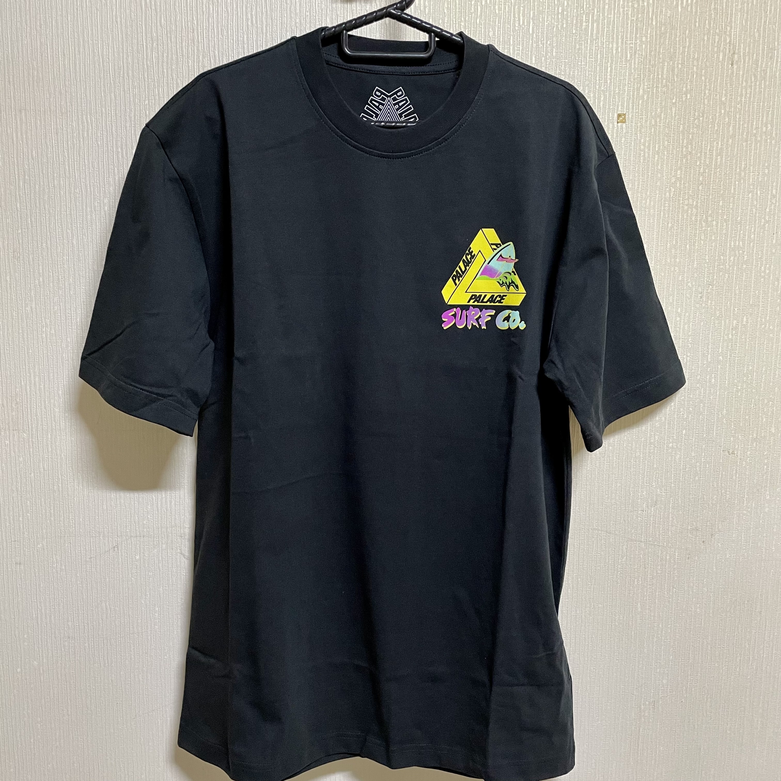 Palace Tri-Surf Co T-Shirt Black - 22SS 착용 스타일 - 2