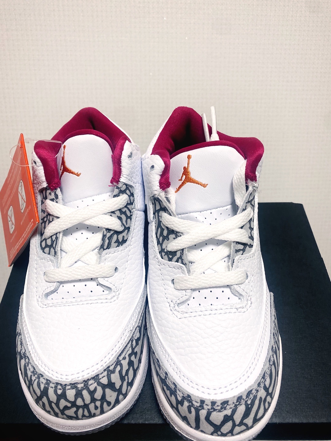 (TD) Jordan 3 Retro Cardinal Red 착용 스타일 - 2