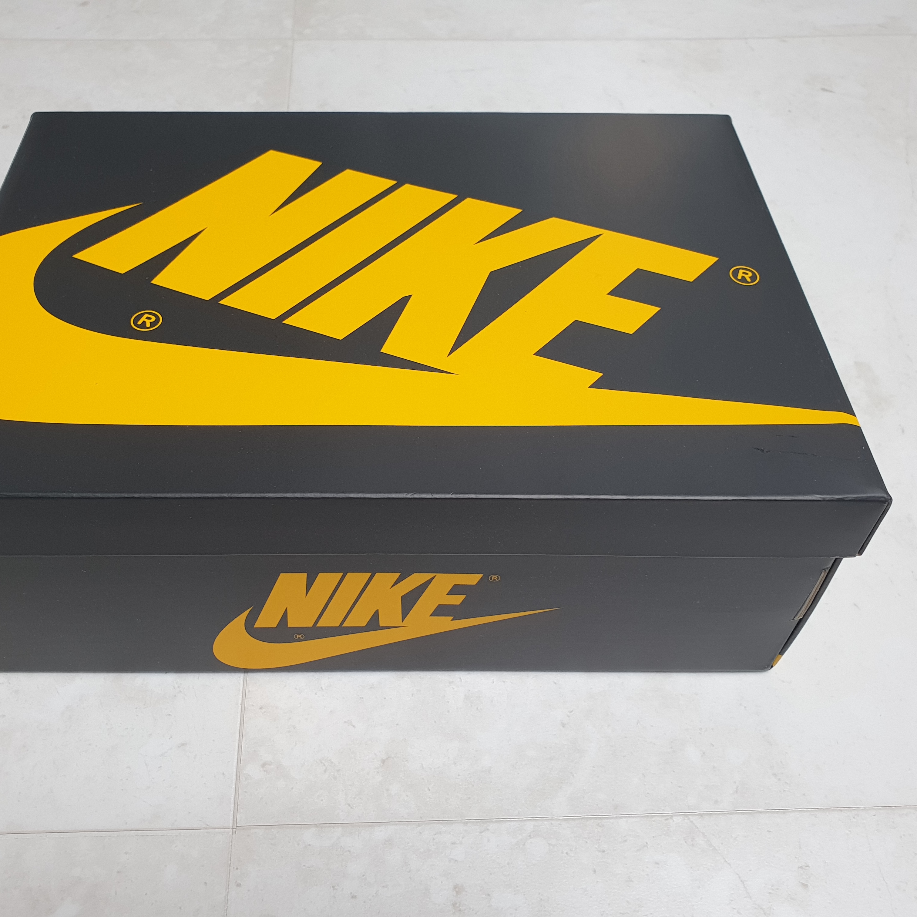 Jordan 1 Retro High OG Pollen 착용 스타일 - 3
