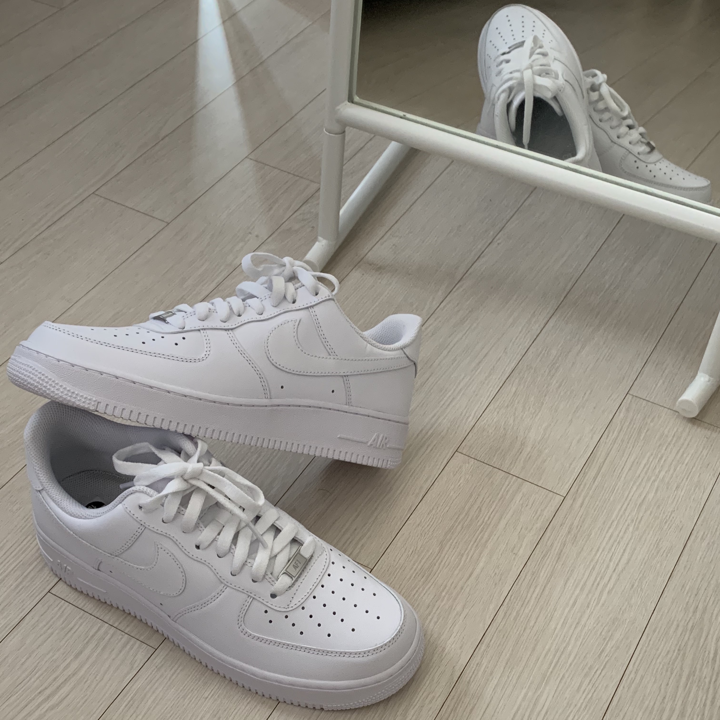 Nike Air Force 1 '07 Low White 착용 스타일