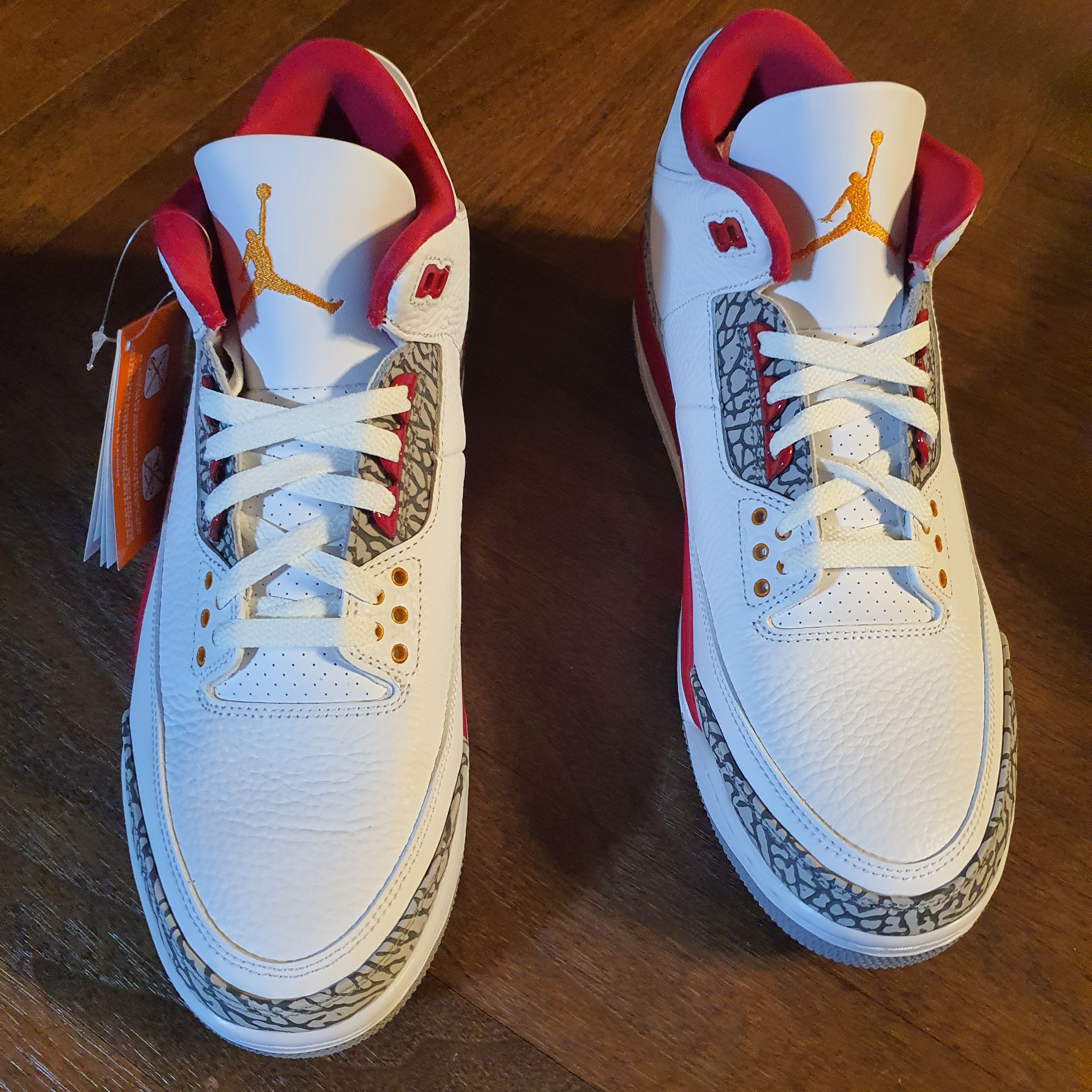 Jordan 3 Retro Cardinal Red 착용 스타일 - 3