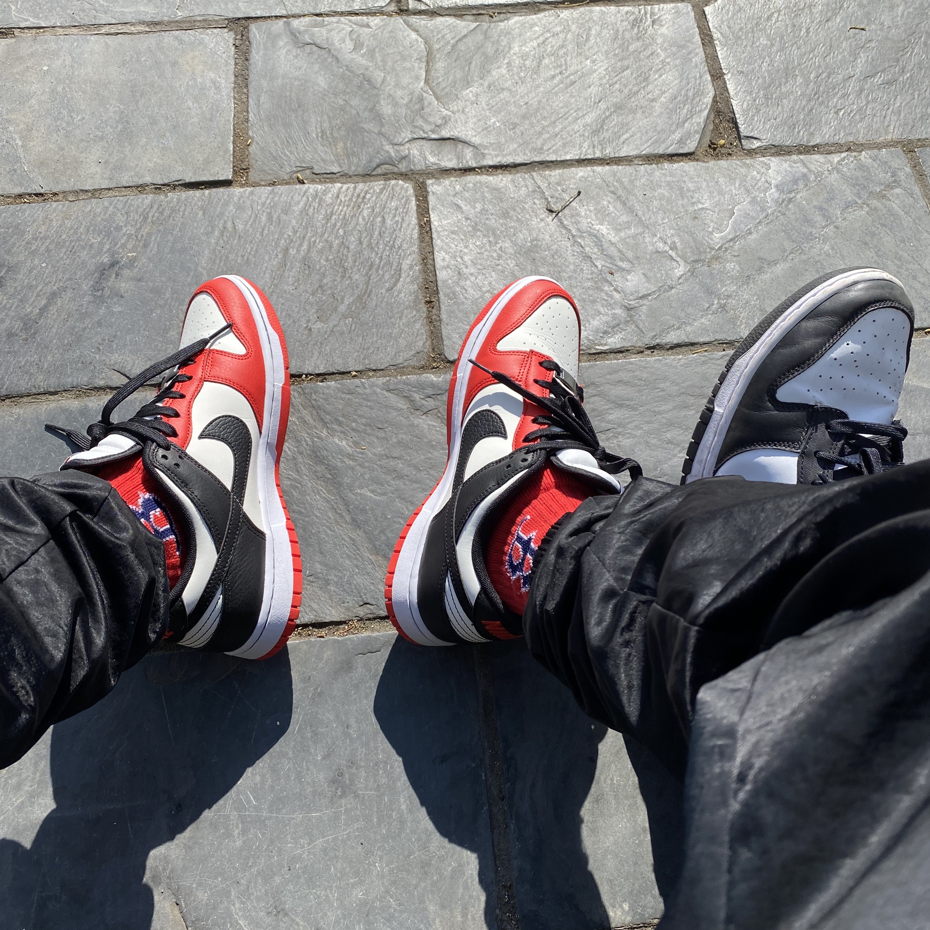 Nike x NBA Dunk Low Retro EMB Black and Chile Red, Nike Dunk Low Retro Black 착용 스타일