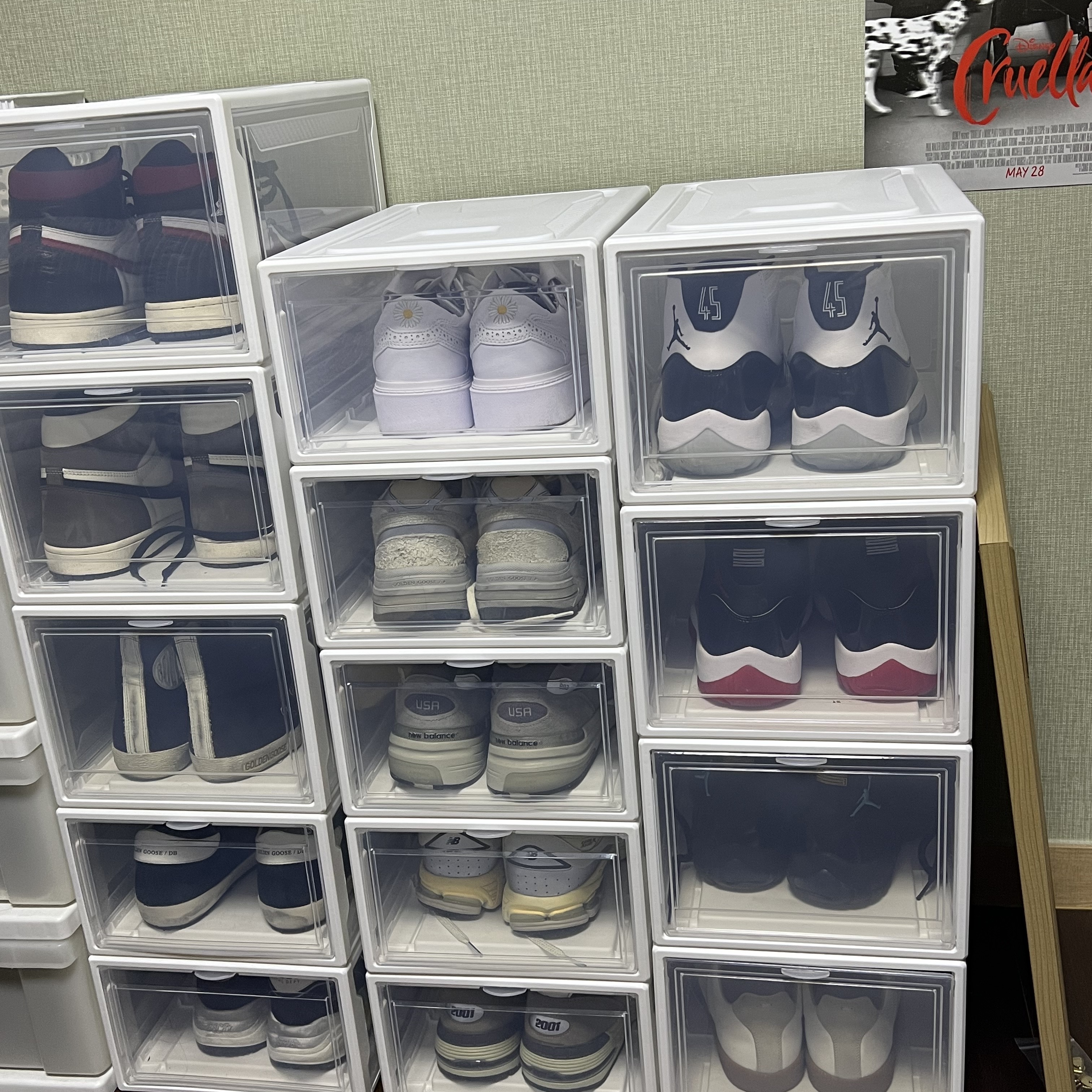 Jordan 1 Retro High OG Gym Red, Jordan 1 Retro High OG Black Mocha 착용 스타일