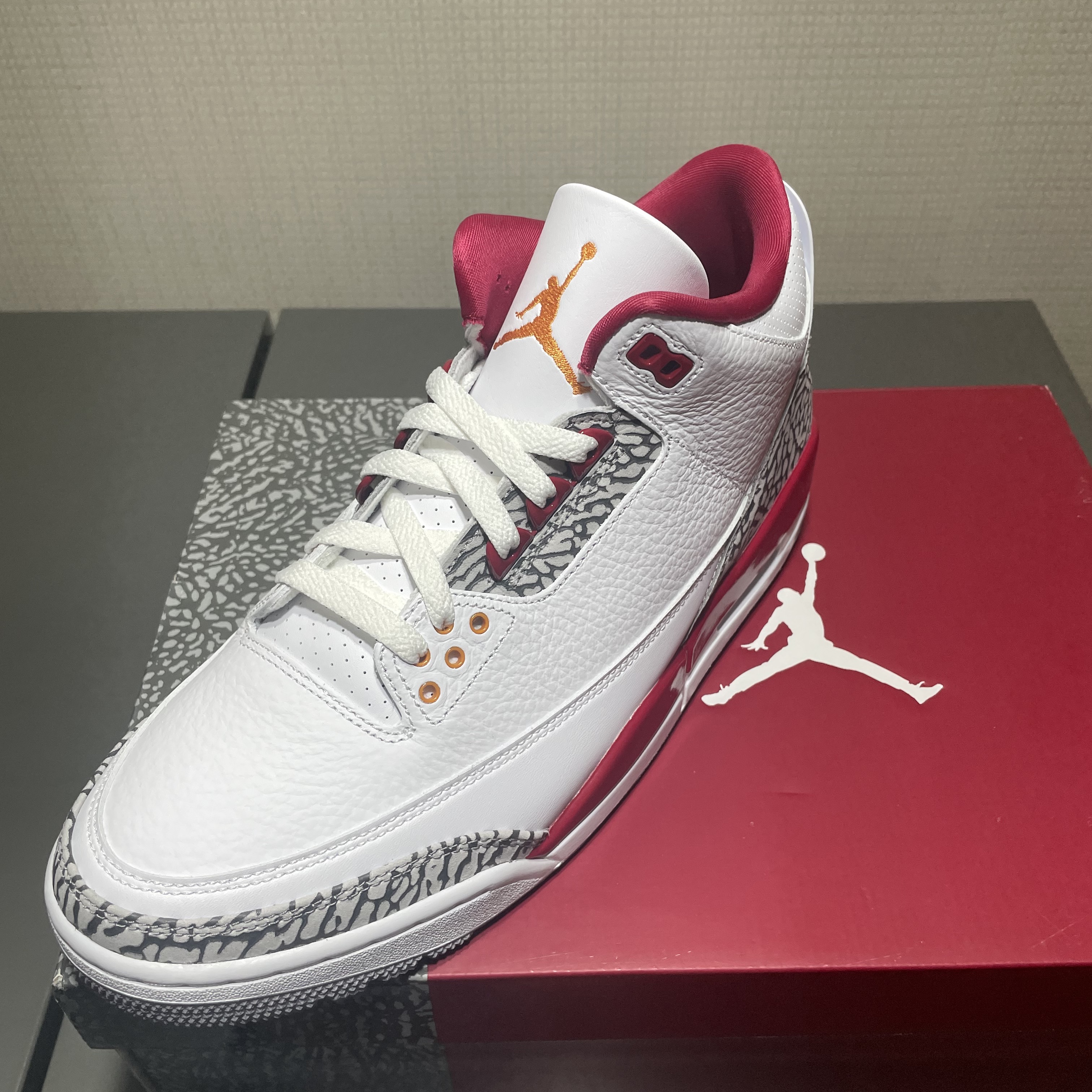 Jordan 3 Retro Cardinal Red 착용 스타일